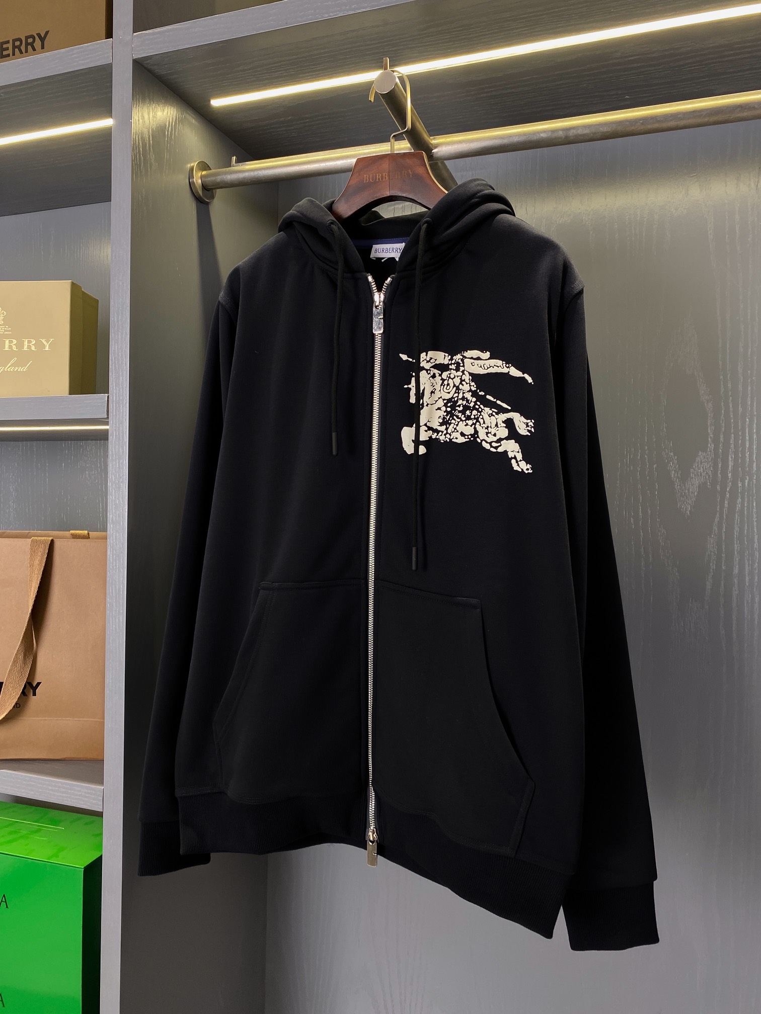 🅱️ Sudadera con capucha y cremallera de algodón con estampado de caballo de guerra [Producto estrella de BUR, tesoro d…