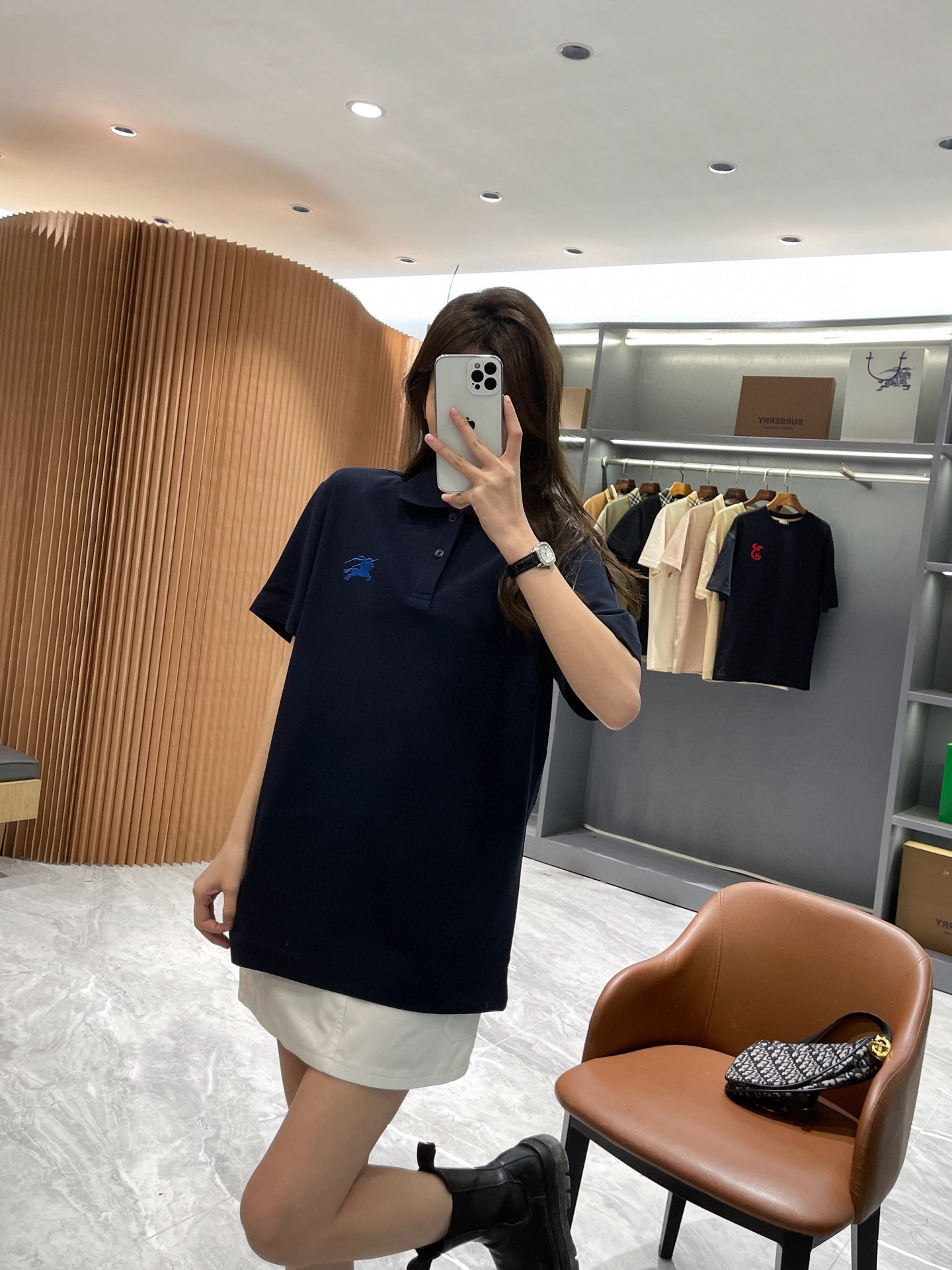 NO:891805,Actual shot of model’s upper body, Burberry-clothing,19860909模特上身实拍演绎,博柏利-服装,,Women's clothing