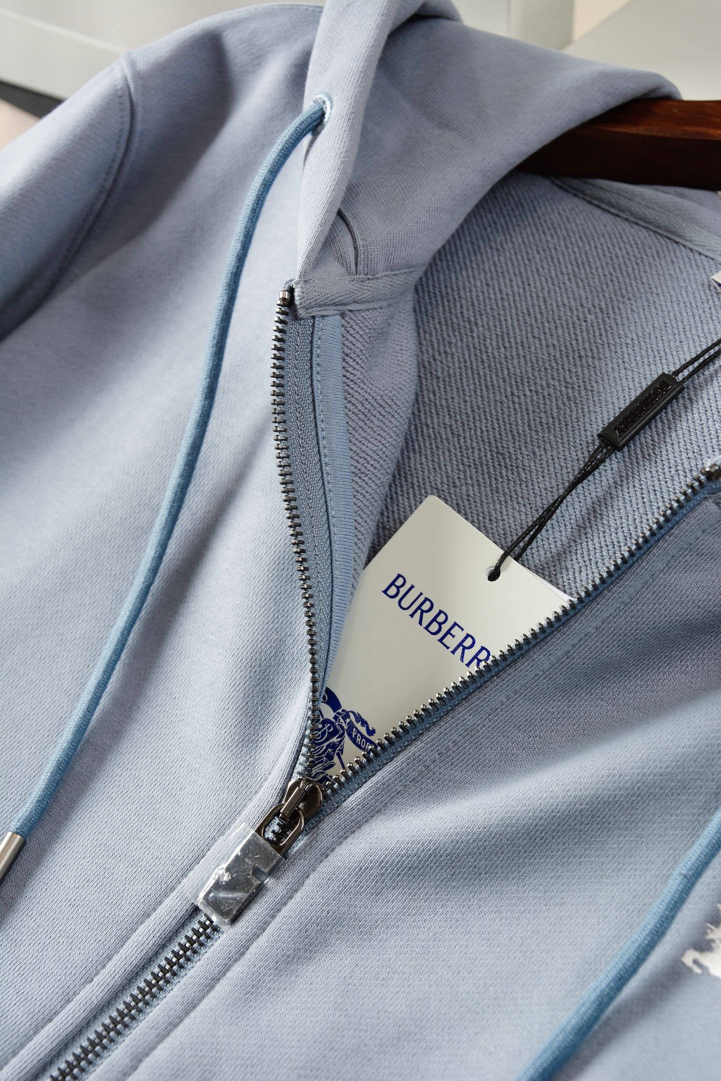 i1756186443947 3438 0 3