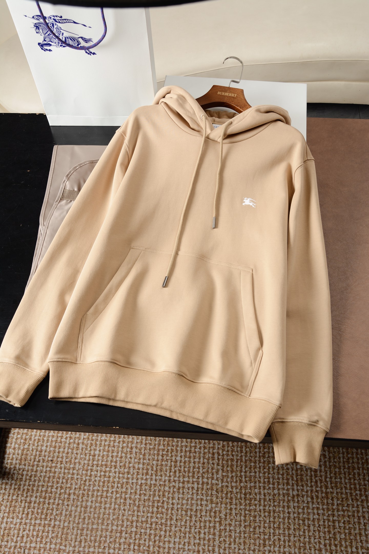 Lightweight Fleece Cotton Zip-Up Hoodie with Equestrian Knight Design