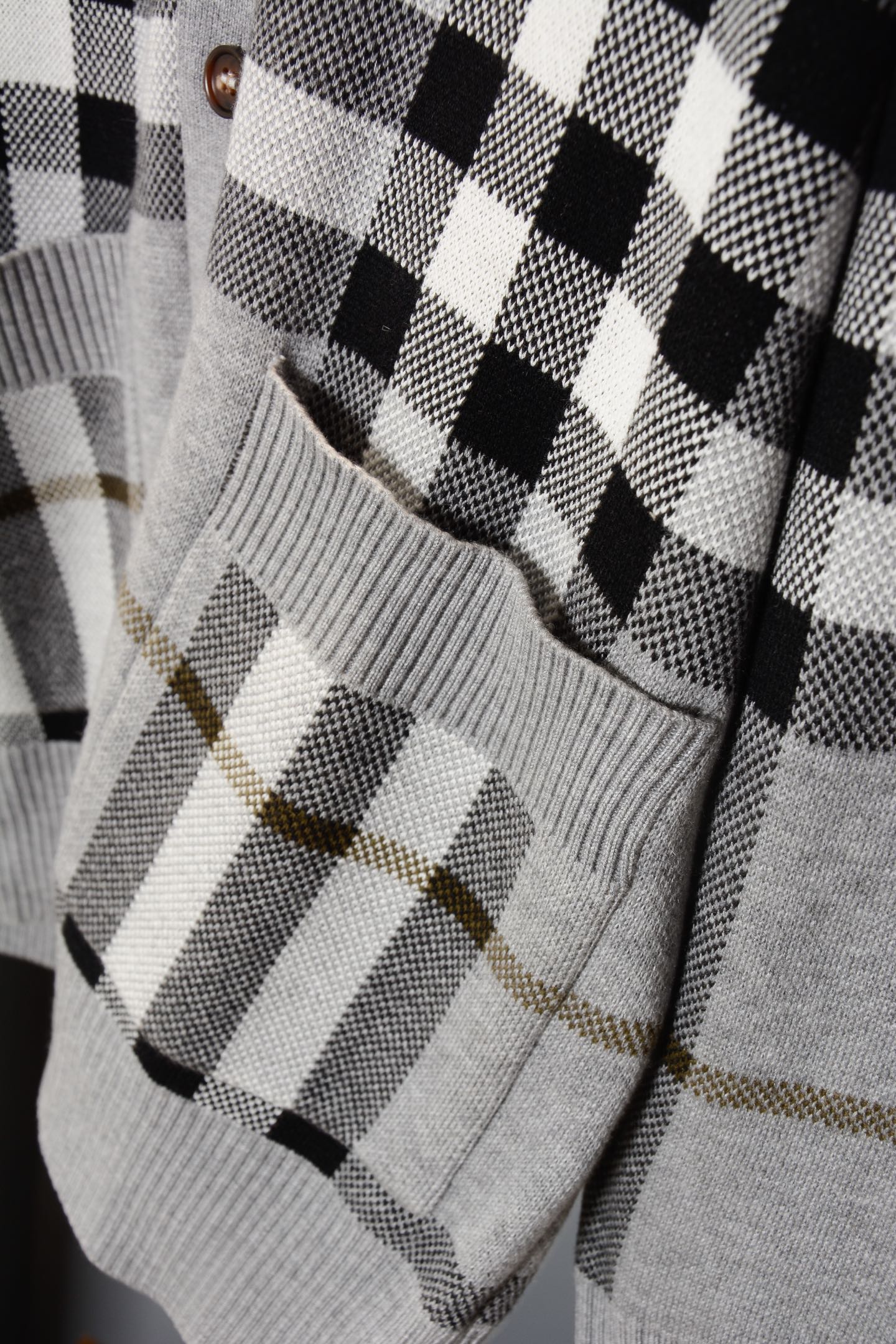 i1758420247258 1173 0 7