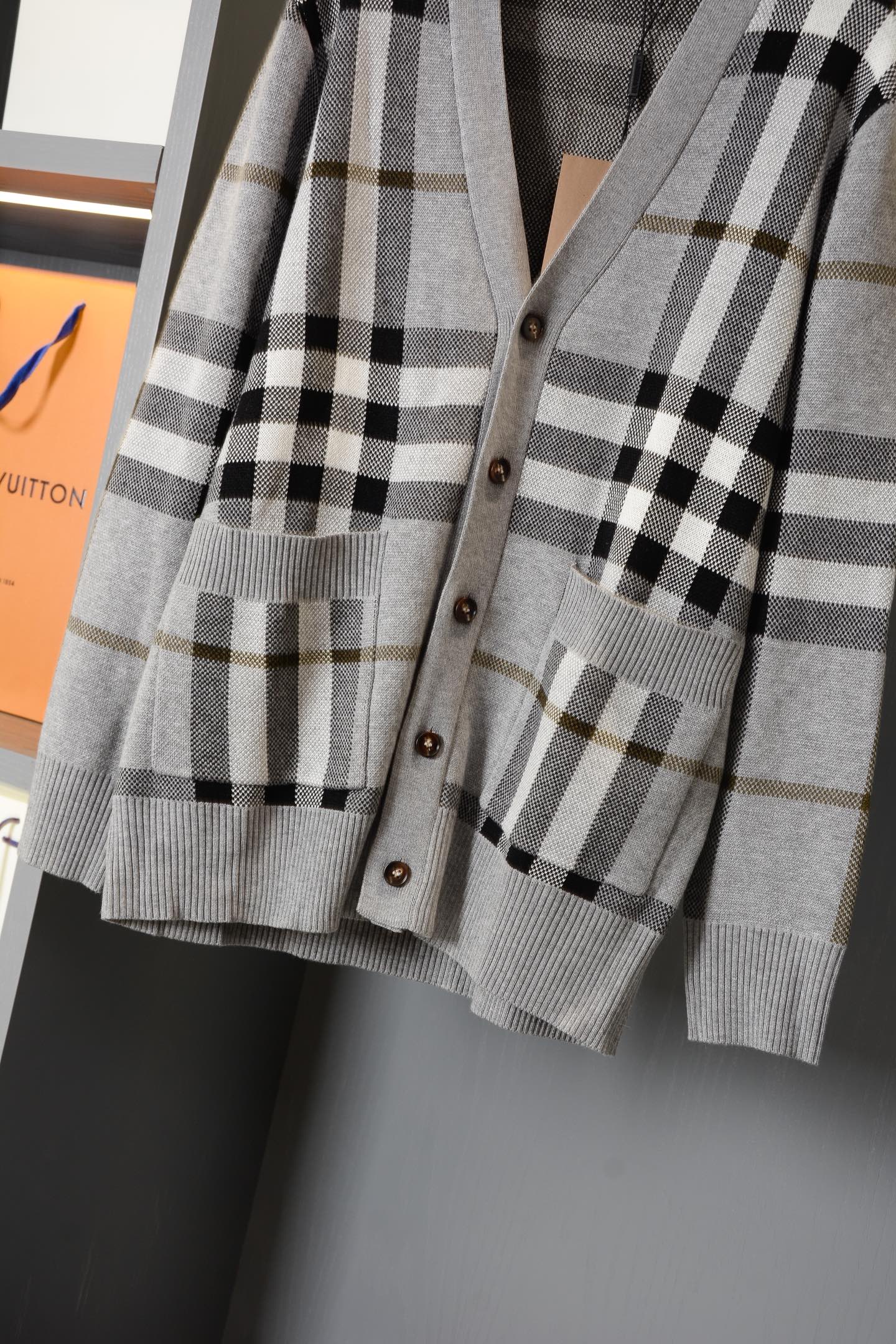 i1758420247491 6160 0 2