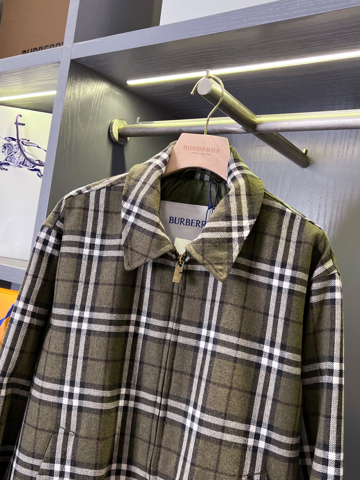 i1761133741947 3705 0 1