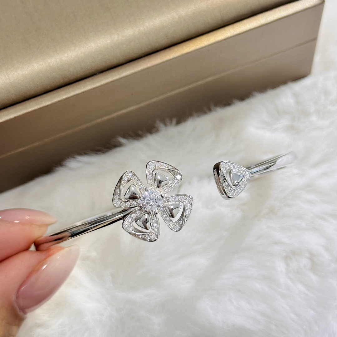 Exclusive Fiorever Four-Leaf Bracelets: German S925 Silver with Gold Plating - 图片 5