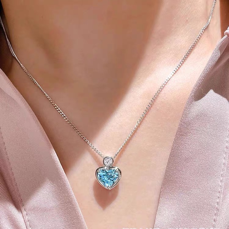 
A3639 🌊海洋之心钻石 爱心 蓝宝石💎 项链 💙 这款简直要360度地夸奖一下亲亲亲亲 爱心款做的