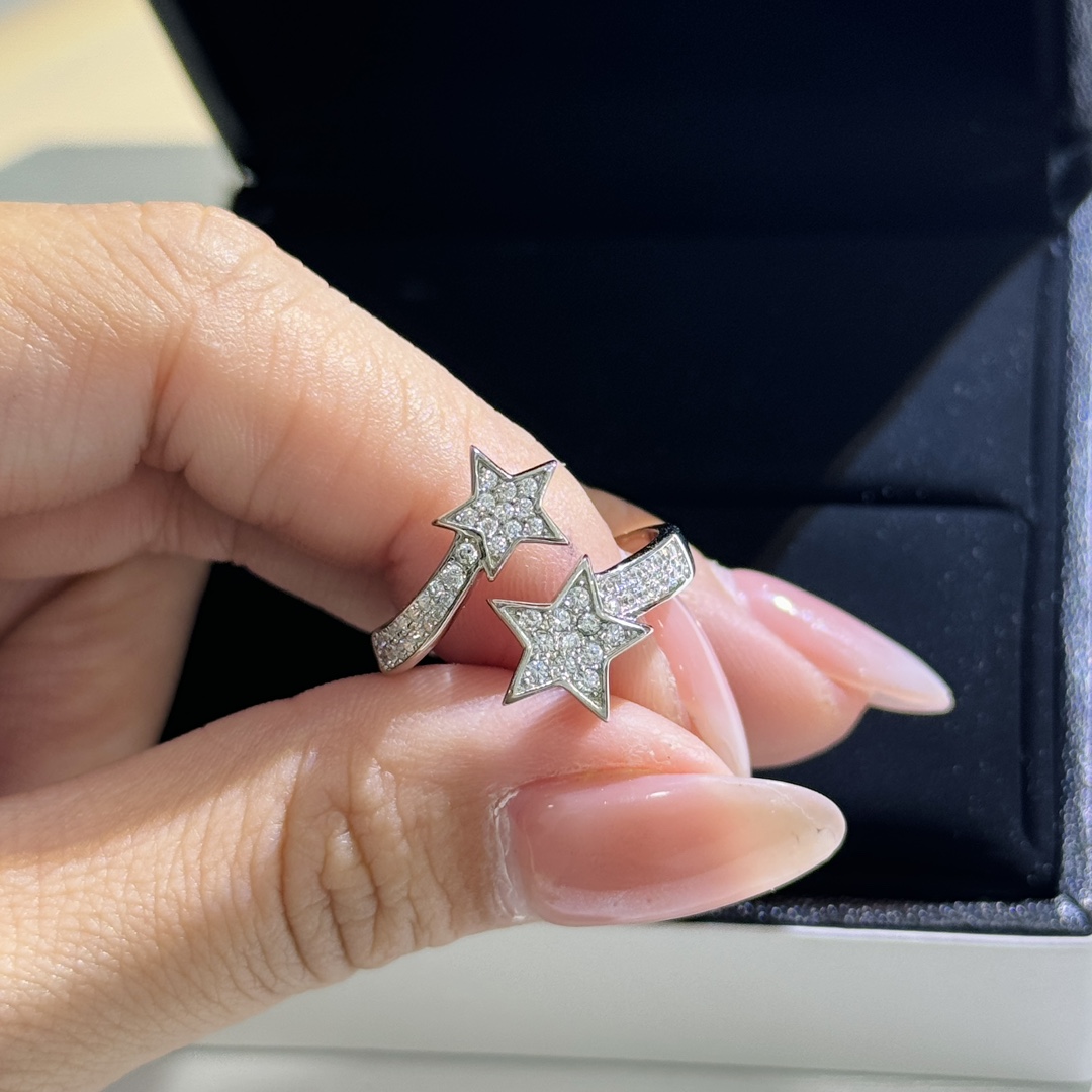  
A3373 👑 纯银升级版 小香  开口星星 浪漫 开口 戒指💍 采用德国进口顶级5A锆石高端 92