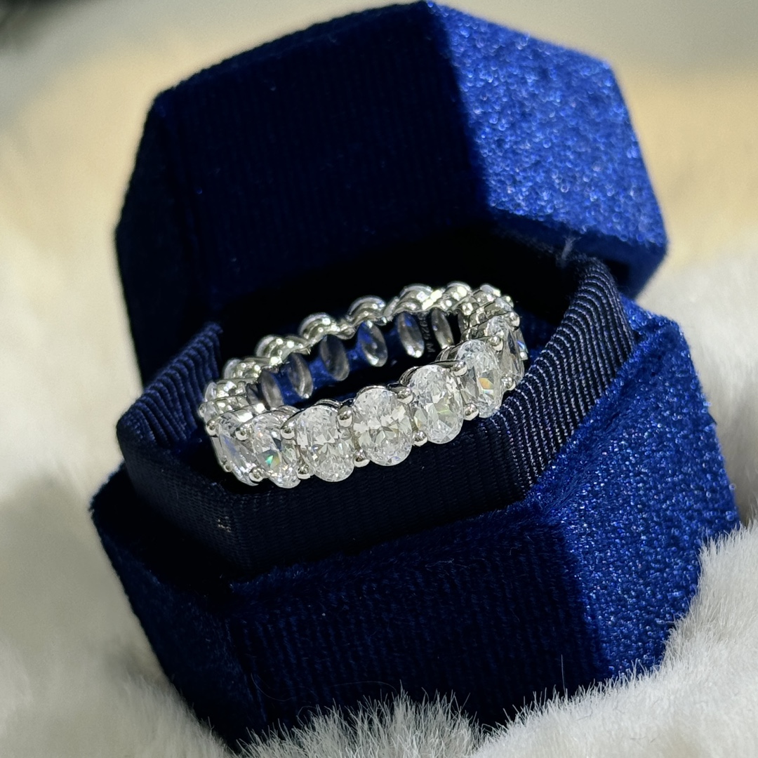 
S0183   👄Hw 海瑞温斯顿 椭圆钻 排钻戒指 超闪满钻戒指 blingbling 独家订制 超