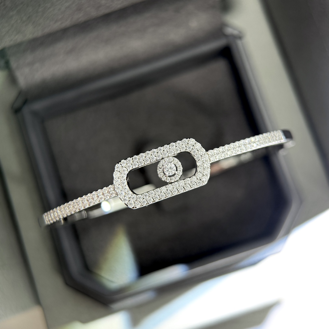 “Parisian Designer Jewelry: Hot Move Diamonds Craft in S925 Silver” - 图片 9