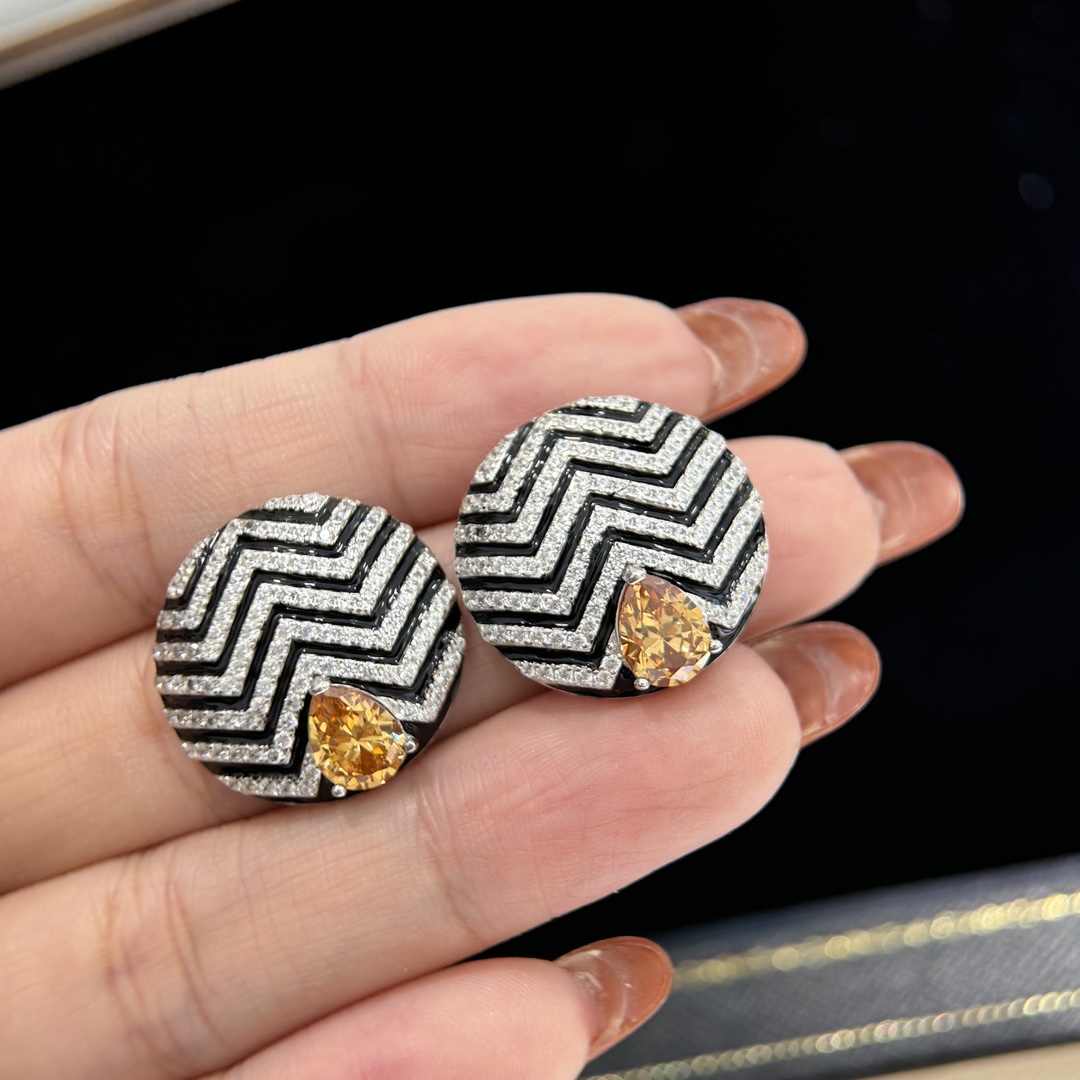 Luxury luxury earrings 3