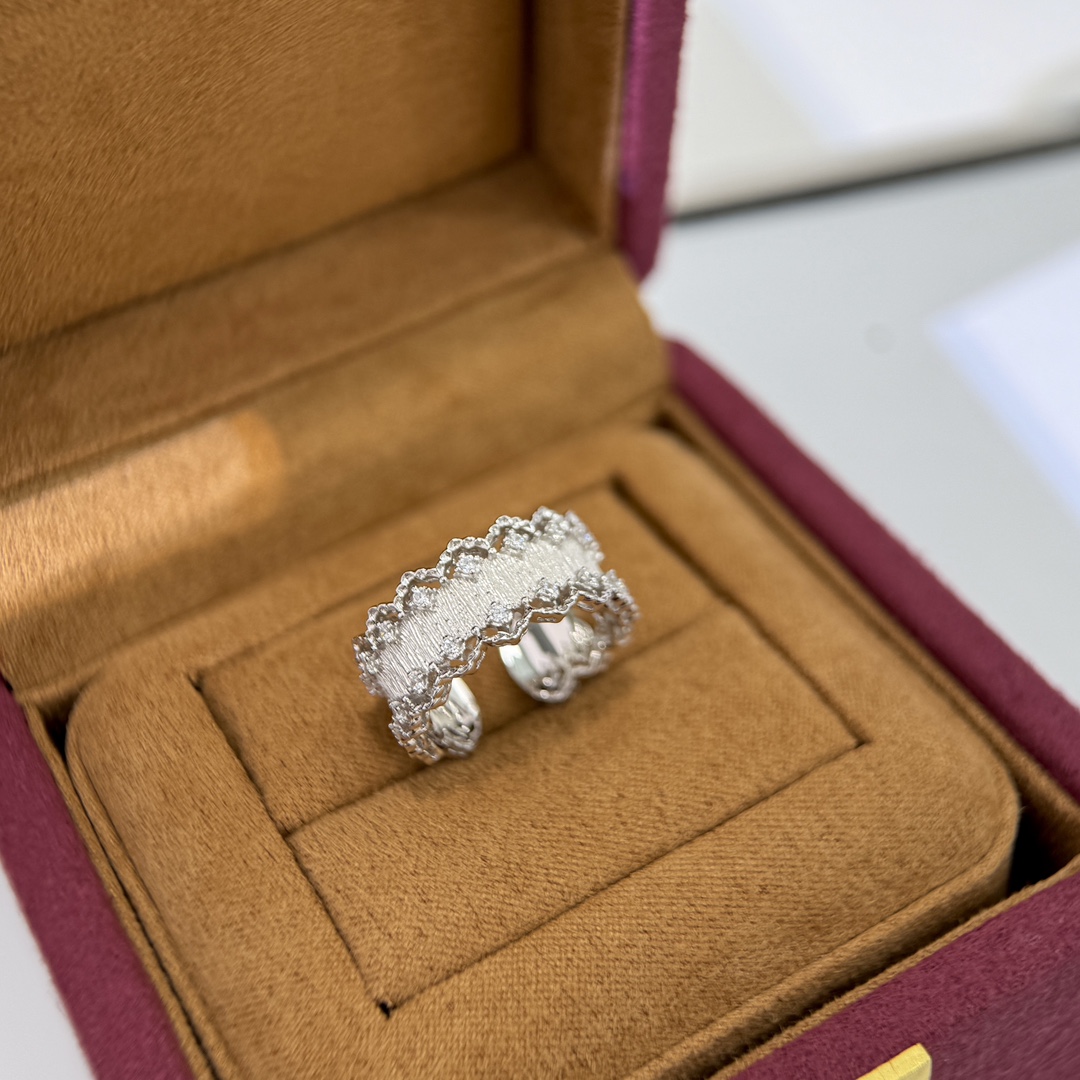   
A4689👑独立设计师款 火爆🎉时尚圈 精致 波浪形 中古风 拉丝戒指💍 高端定制925纯银微镶顶