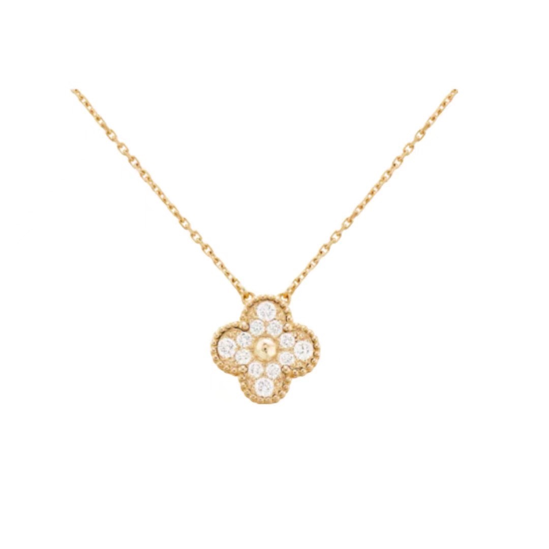 Pavé Diamond Four-Leaf Clover Single Motif Pendant Necklace - Comprehensive 2