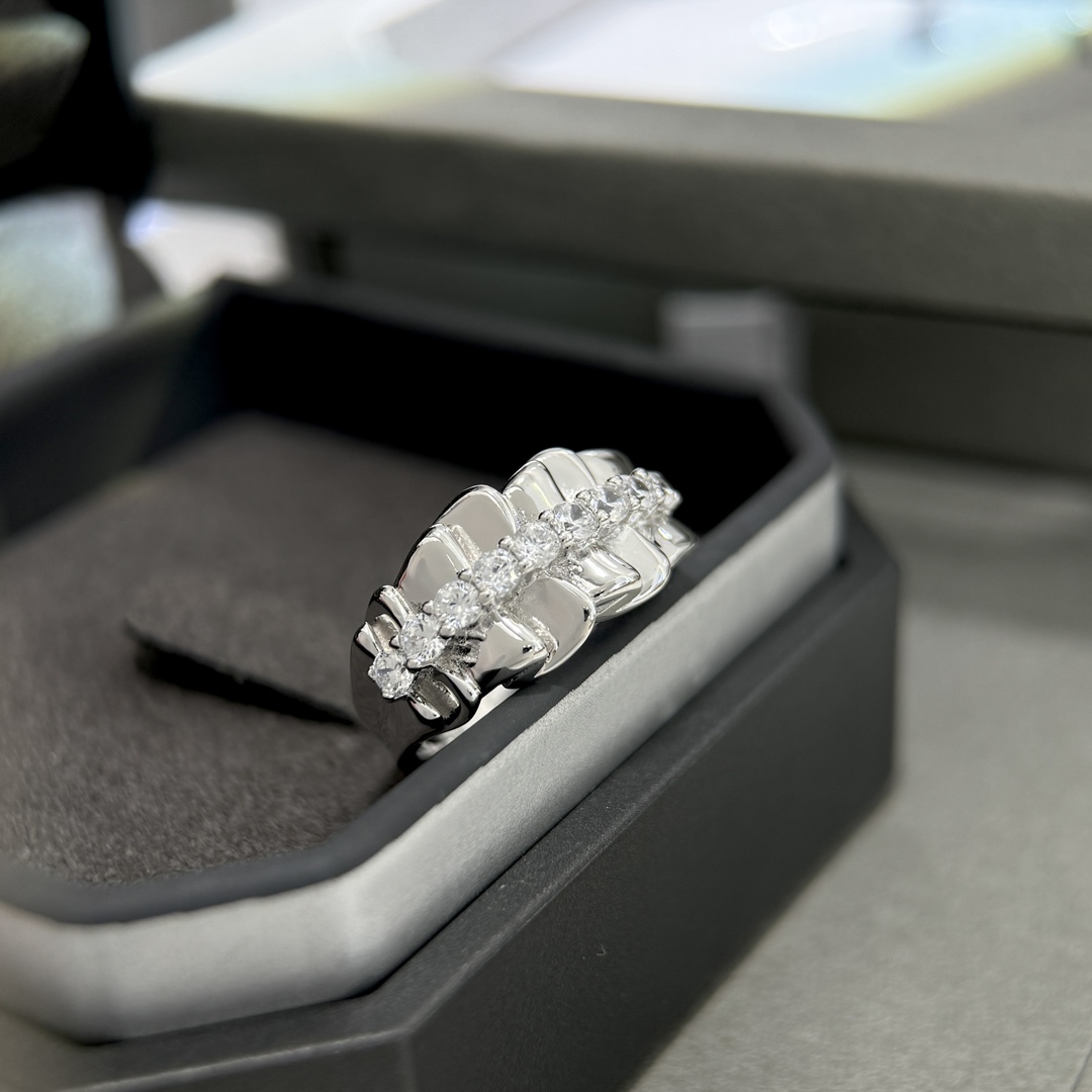A4883 👑大牌 新款 百褶裙 单排钻 戒指💍 高端定制 S925纯银镶嵌天然碧玺 高级 微镶工艺 奢