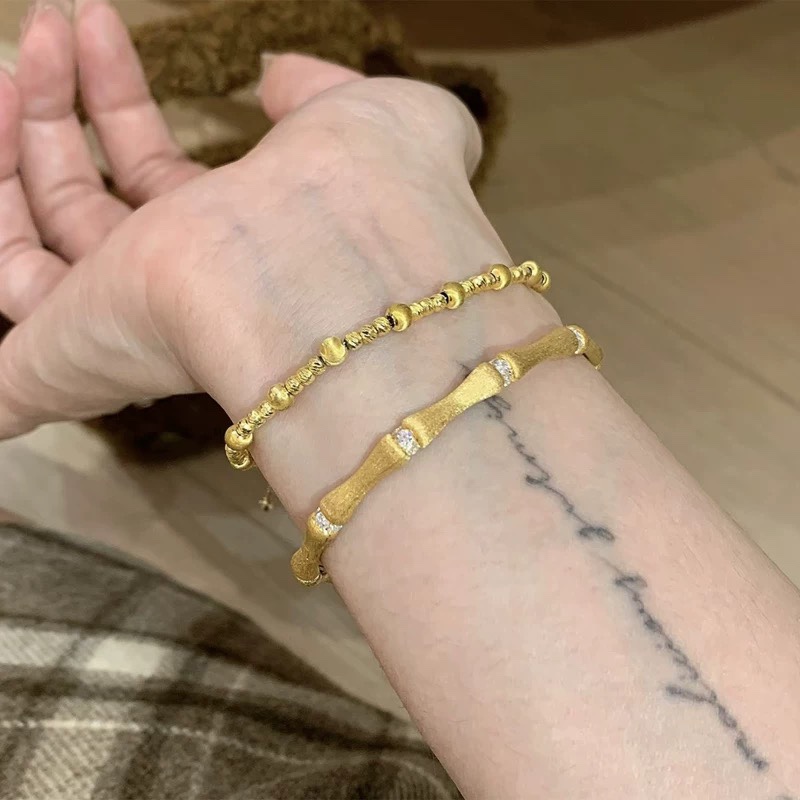 
A4686 👑独立设计师款 火爆🎉时尚圈 精致 竹节 拉丝手镯 高端定制925纯银微镶顶级工艺 18K