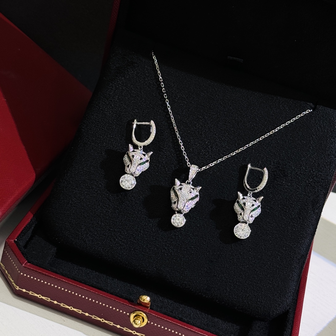 Luxury luxury necklace 9