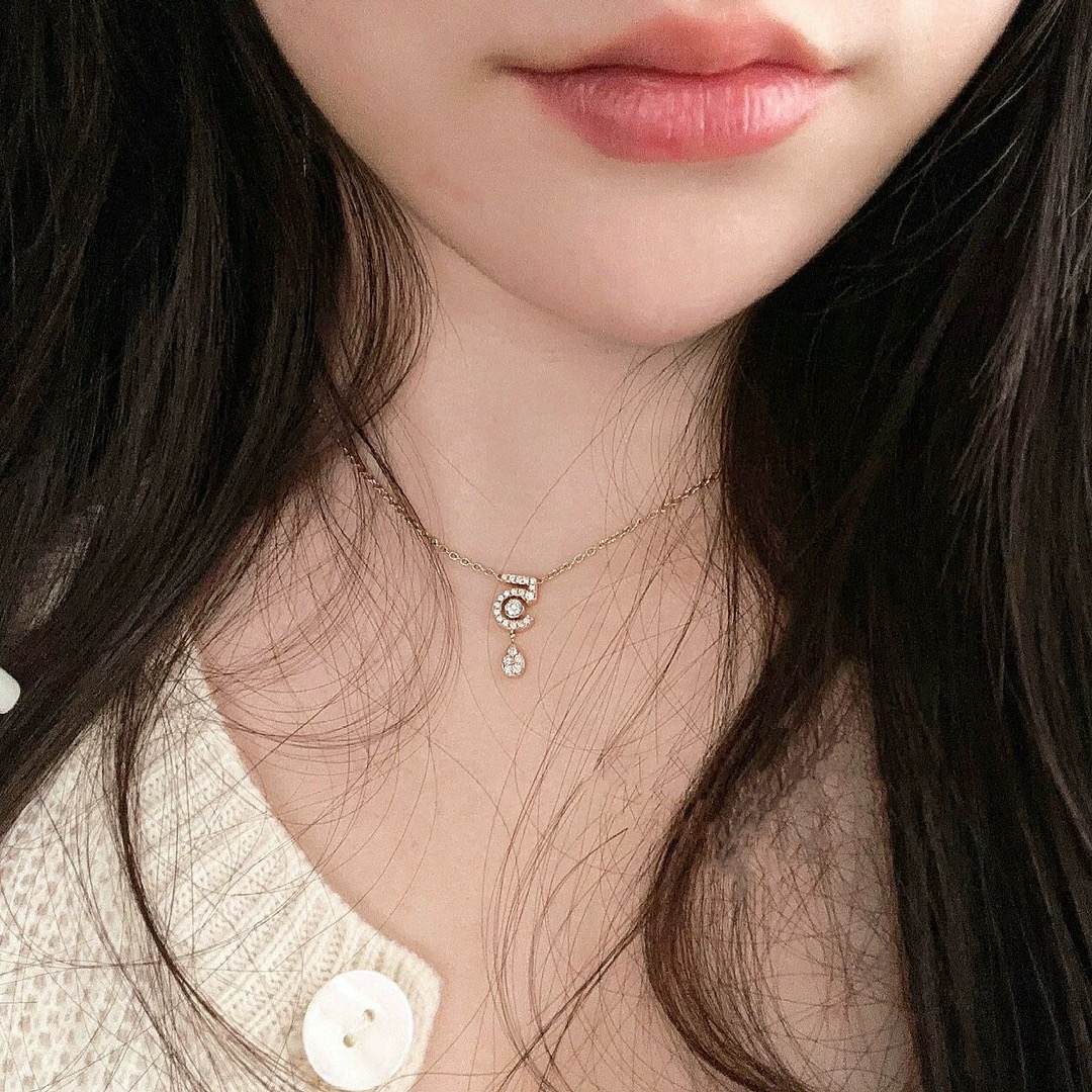 Chanel 项链 小香 logo 5字 水滴