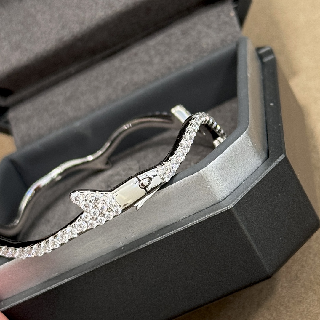 MiniCost Jewelry 5