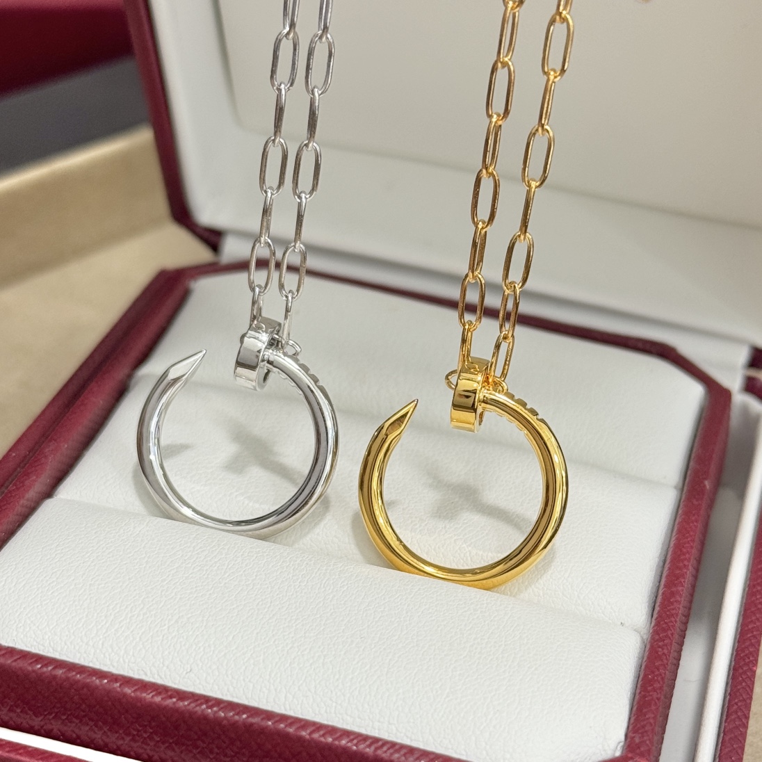 
A5087  👄 卡家 juste un clou系列 钉子光面 大号粗项链 高端定制 精工打造德国进