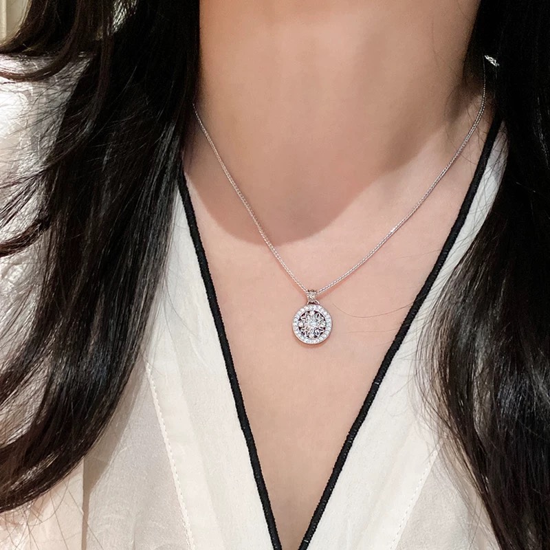 
A5169 👑独家设计师款 黄金 罗盘 项链 中古高级风 不过时的时髦单品 通体S925纯银打造 可甜