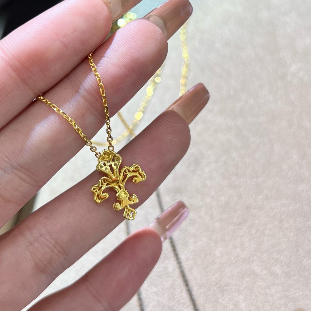 A5258 ✨古法黄金工艺 皇冠 鸢尾花 项链 原版925纯银电镀18K 点缀八心八箭高碳钻 颗颗都是光
