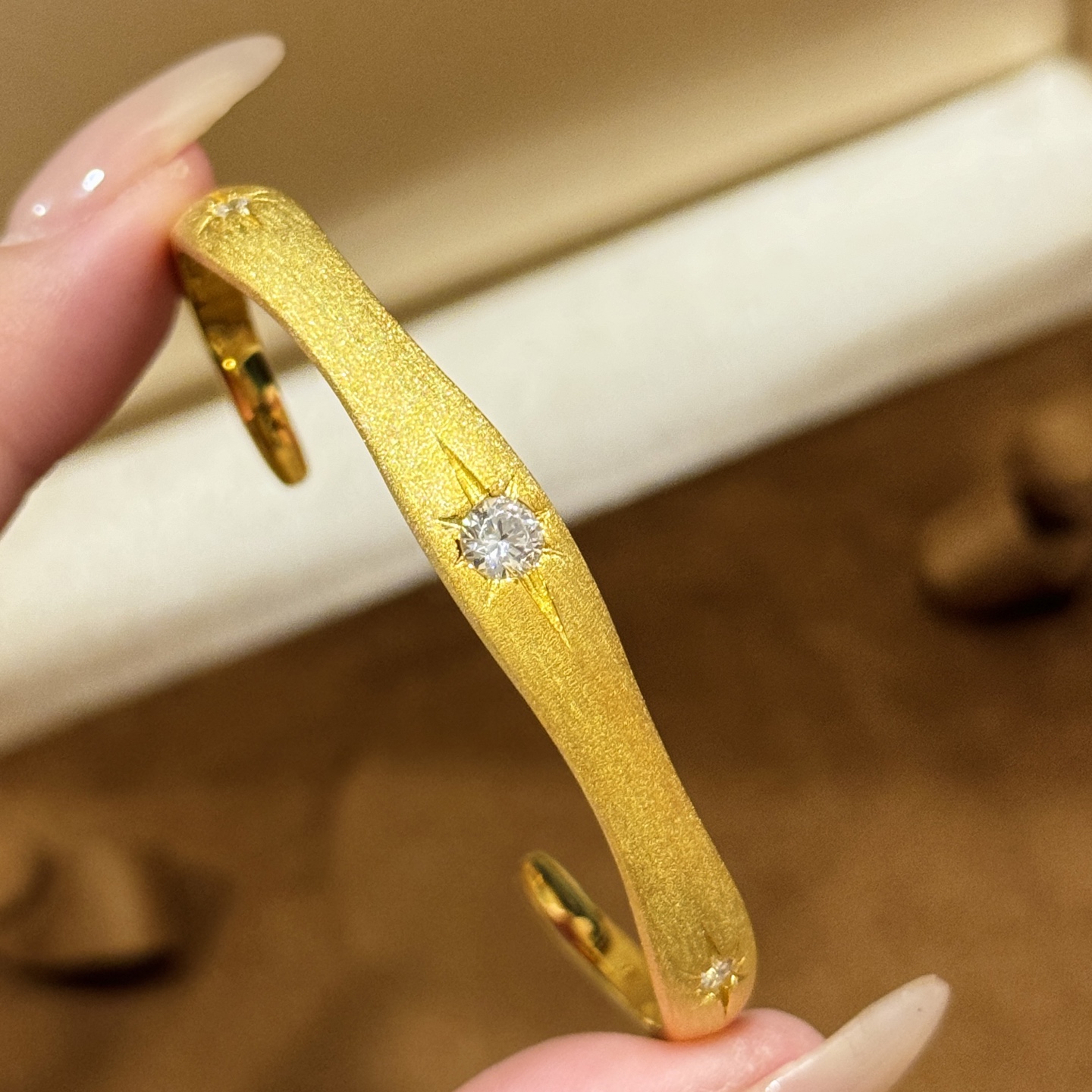 
A5509👄独立设计师 中古系列 Vintage 八芒星 豆豆 拉丝 手镯 必入款！超级超级百搭 经典