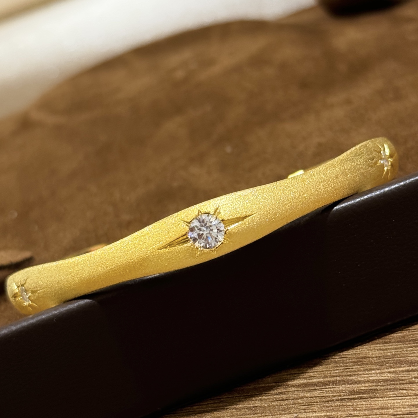 
A5509👄独立设计师 中古系列 Vintage 八芒星 豆豆 拉丝 手镯 必入款！超级超级百搭 经典