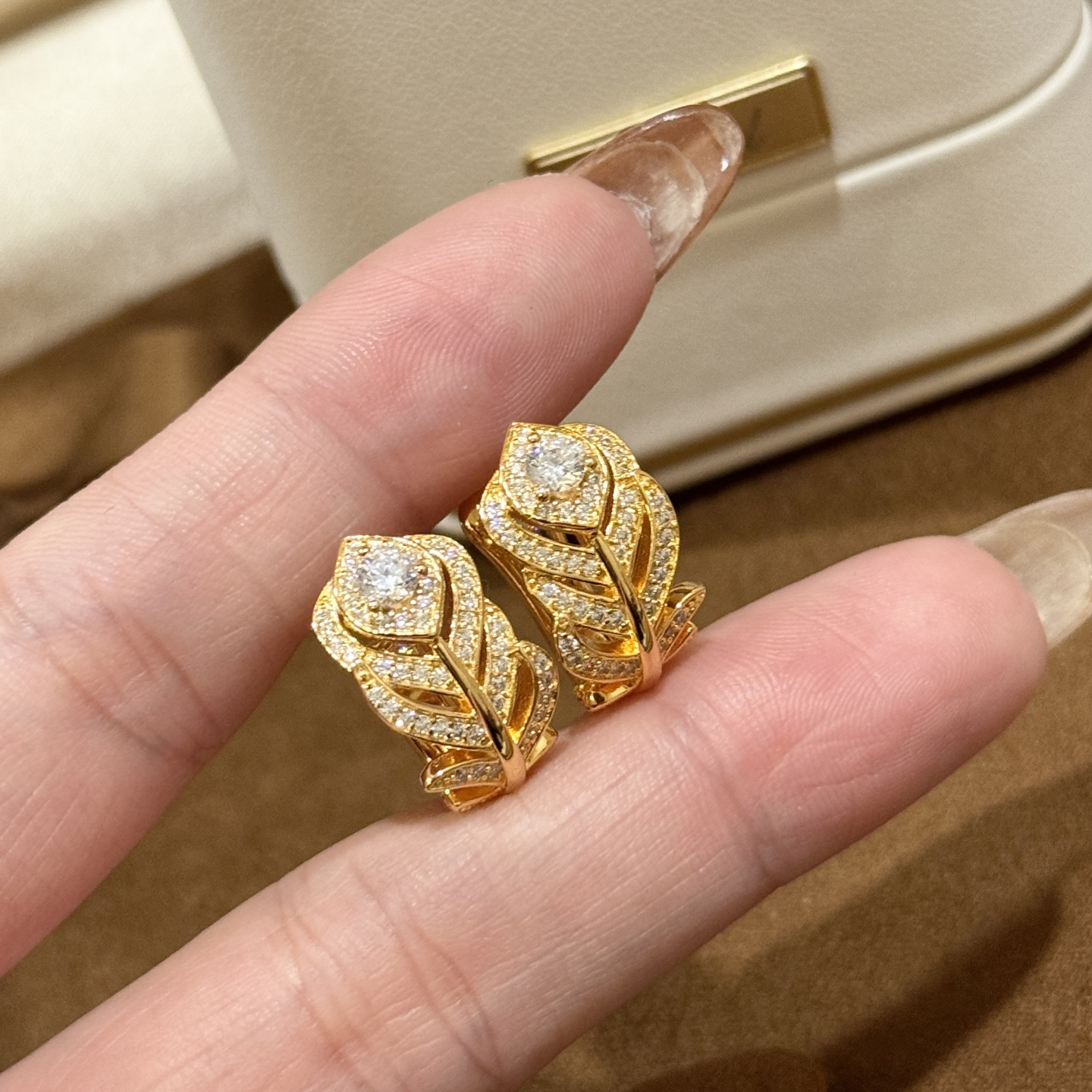 
A4267  👑 爆款 羽毛 单钻 戒指 通体纯银镶嵌AAAAA级高碳钻 个性时尚 引领潮流 🎬 通体