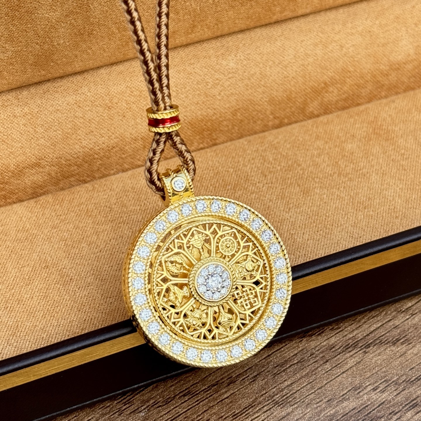 
A5745 👑 古法黄金工艺  八宝罗盘 转动 如意绳 项链 新中式高级感时来运转古法黄金点钻 S92