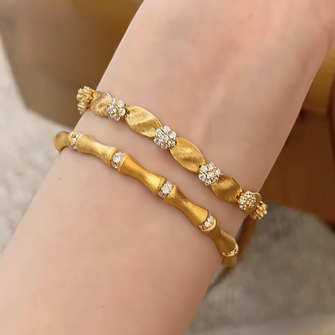 
A5818 👑 意大利 中古风 金色拉丝花朵绸带 手链 法式复古高级感精致轻奢饰品 老师傅手工拉丝 一