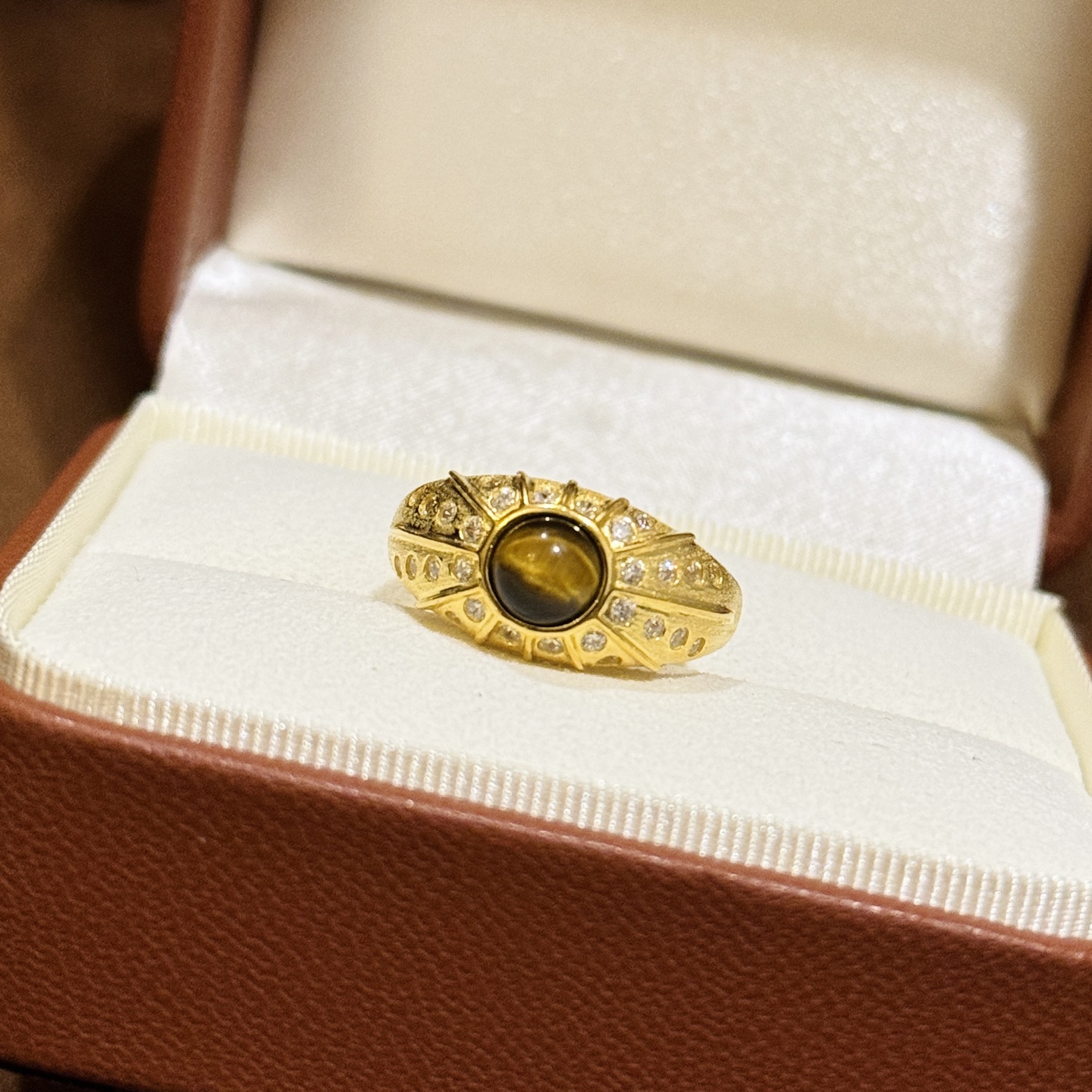
A5482 👑 中古系列 复古风 虎眼石 拉丝 黄金戒指 立现惊喜🎉 非常精工 进口S925纯银材质 