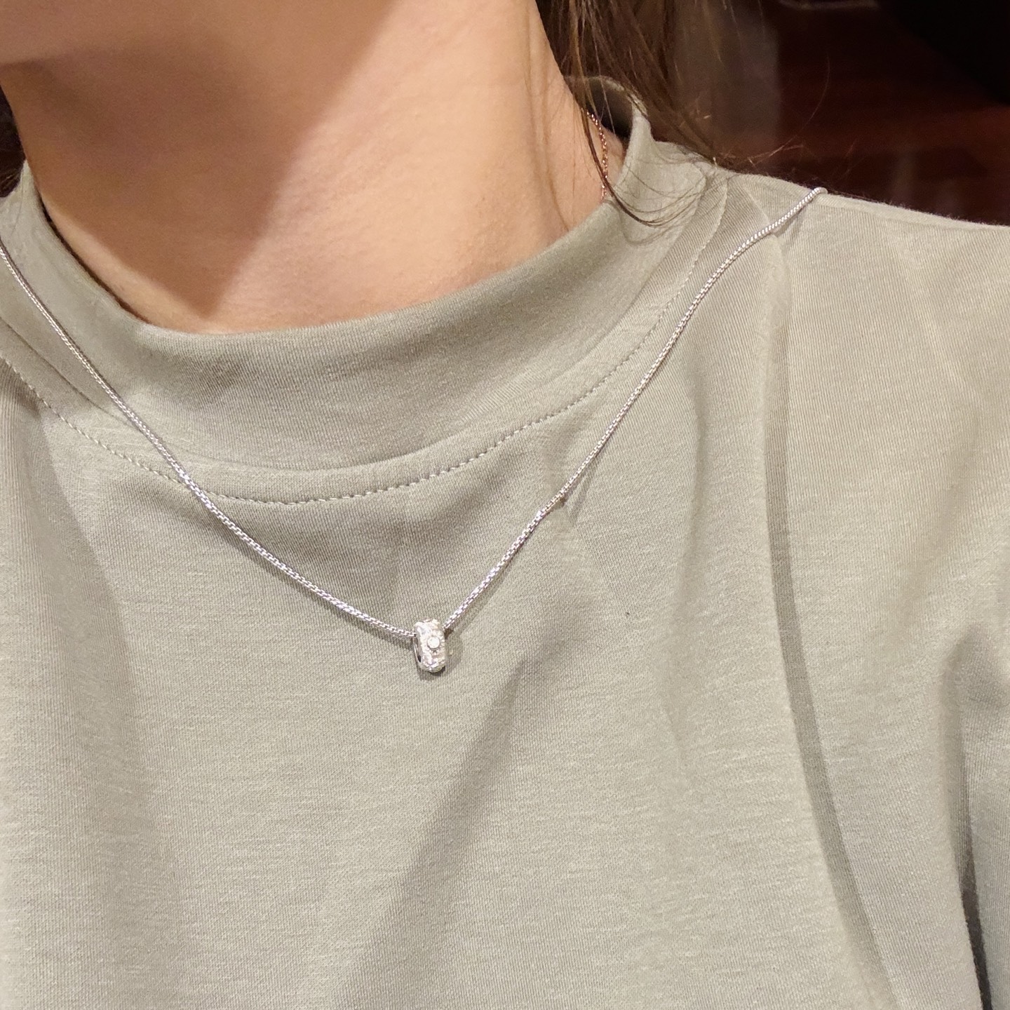 A5881 👑独立设计师款 火爆🎉时尚圈 精致 小蛮腰 六钻 拉丝 项链 高端定制手工拉丝抛光 S925