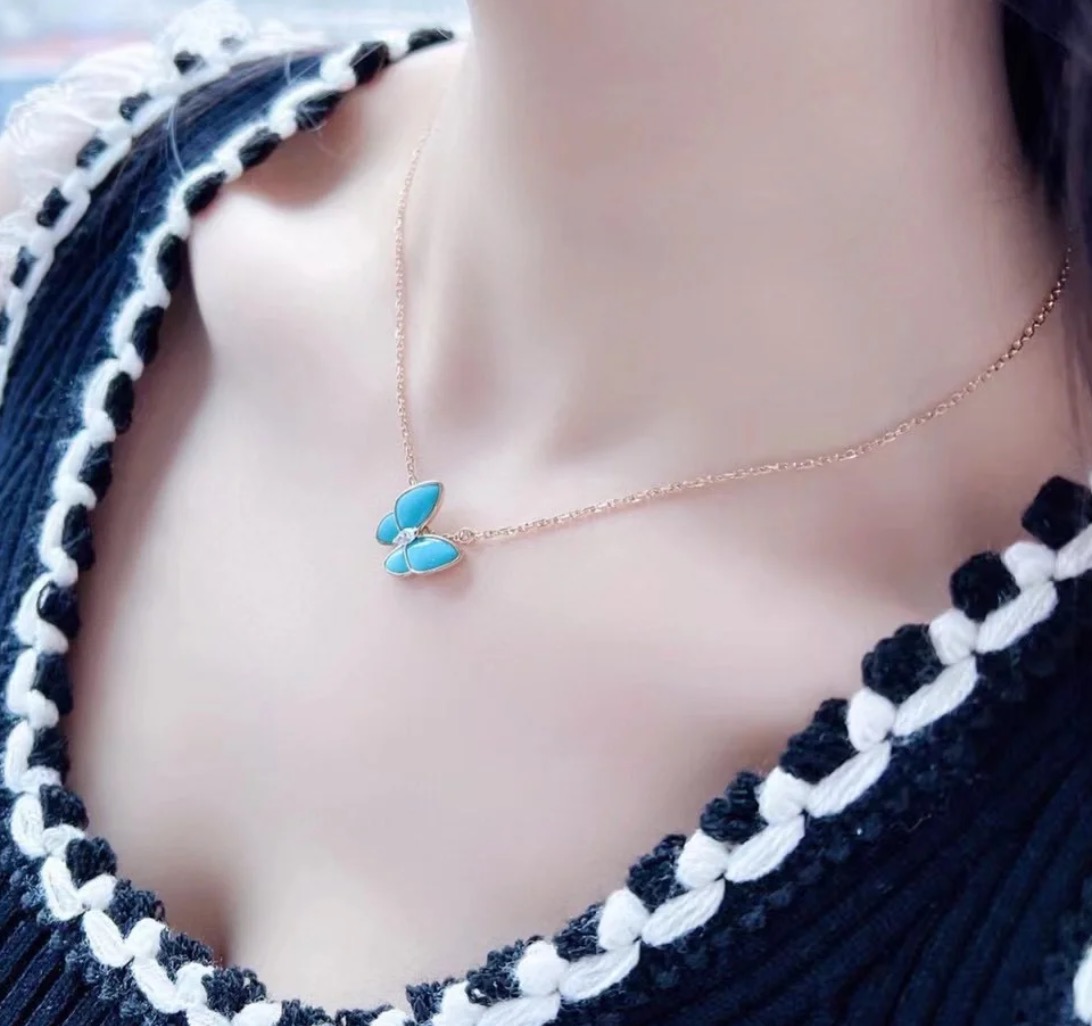 A2261 👑🍀🦋梵家 新款 蓝松石 蝴蝶 项链 出货 高端925纯银镶嵌天然绿松石🐚 电镀18k金 原