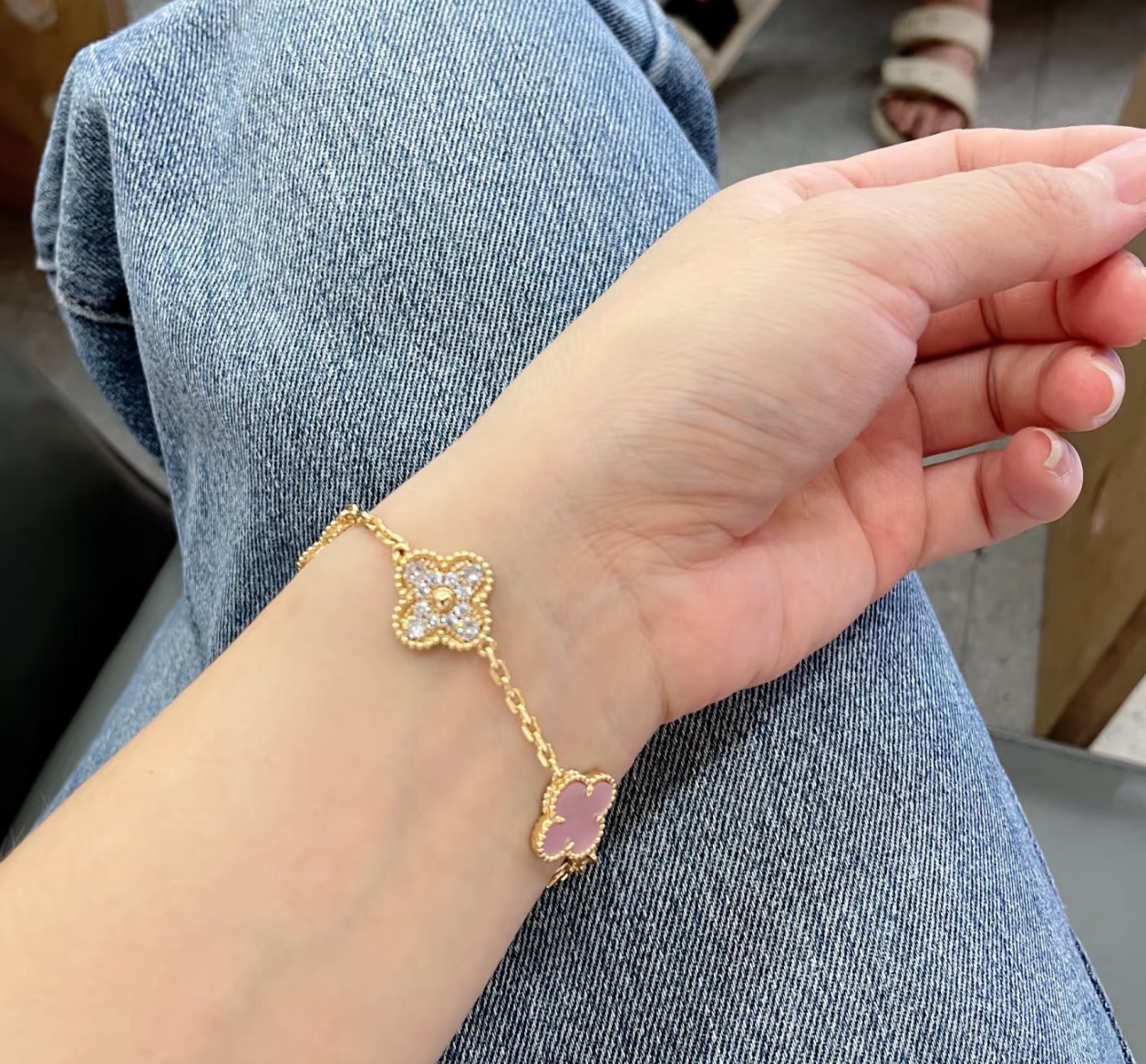 A5859 👑 女生最爱的天然粉贝 稀缺昂贵 天然 粉贝 五花 手链 太仙了🌸高品质 🍀👏高端定制925
