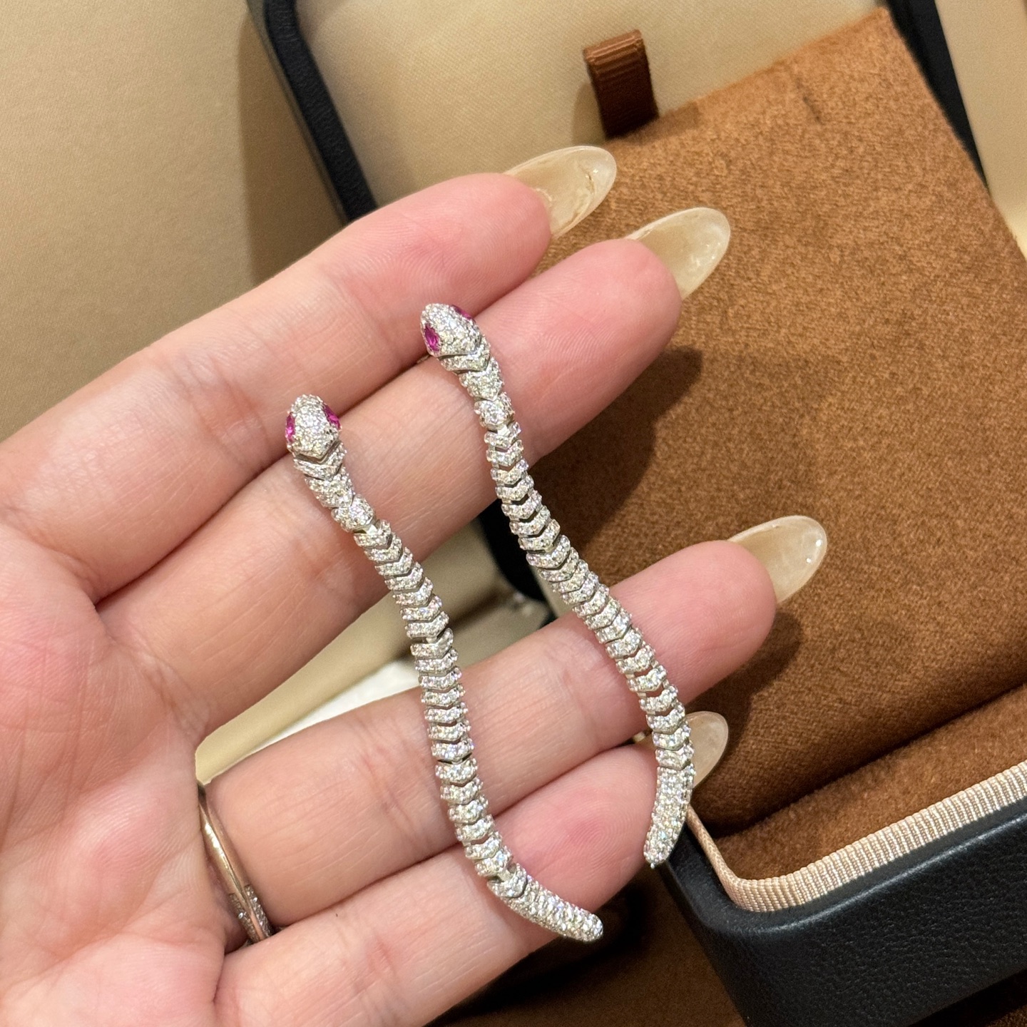 Hermès APM蛇年新款 蛇形 红宝石 红蛇镂空