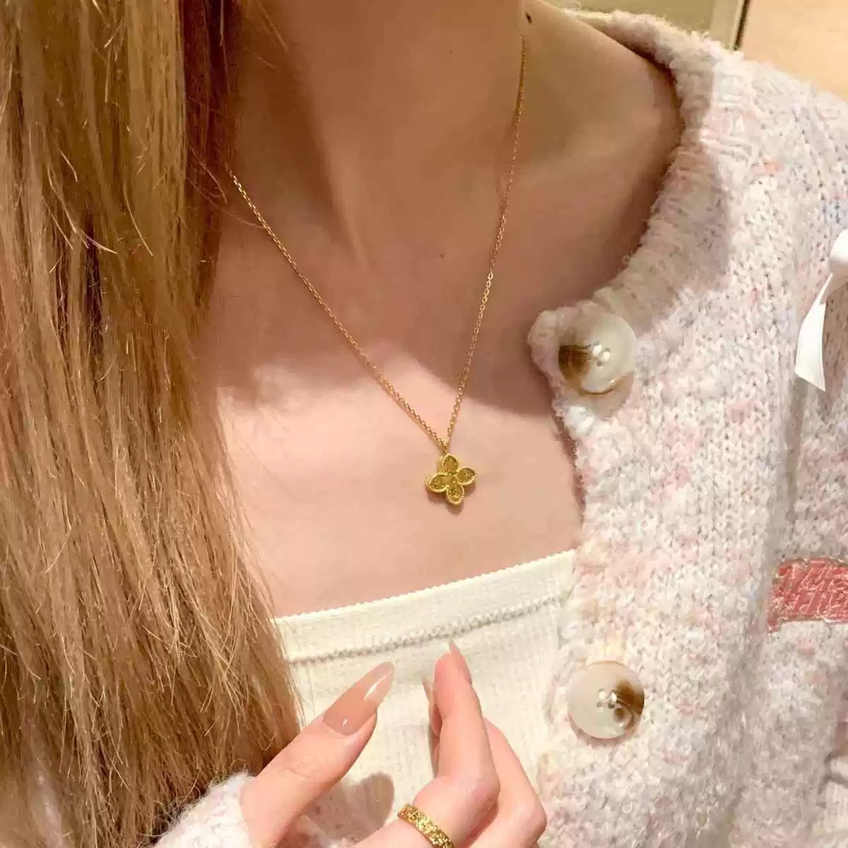 
A5989 👑 古法工艺 新中式碎碎冰 四叶草 项链 高级感拉满 可调节 通体S925纯银材质 CNC