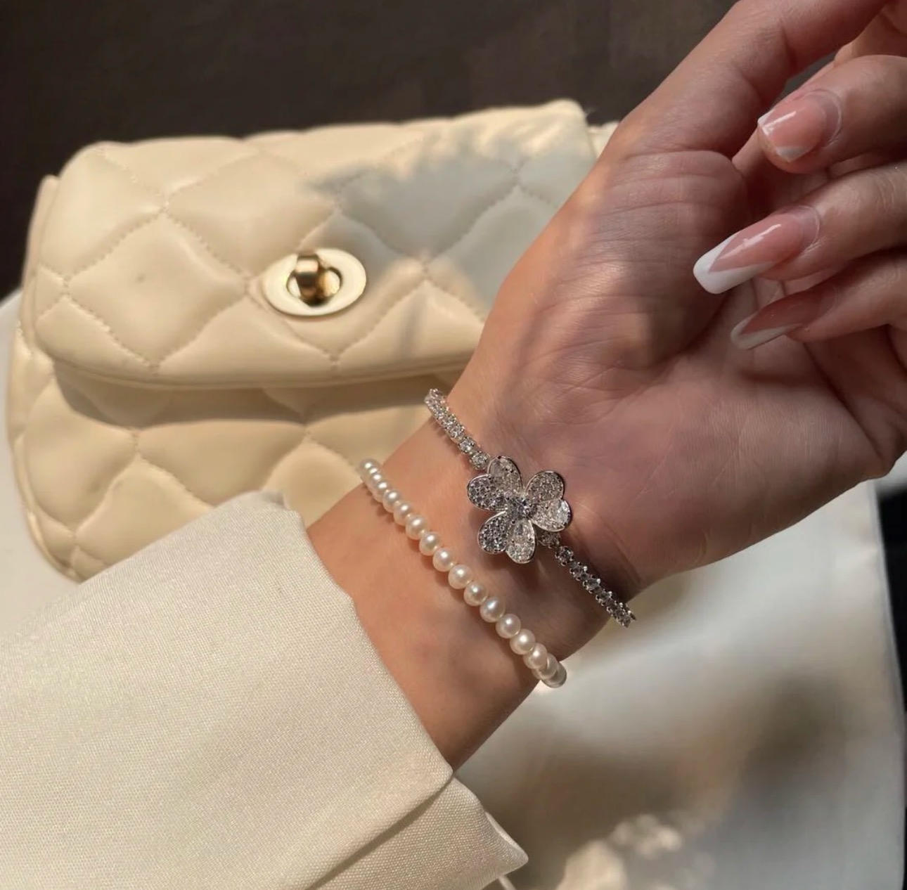 
A6189 👑Cleef & ArPels 梵家 🍀三叶草 满钻 手链 Frivole系列 S925纯