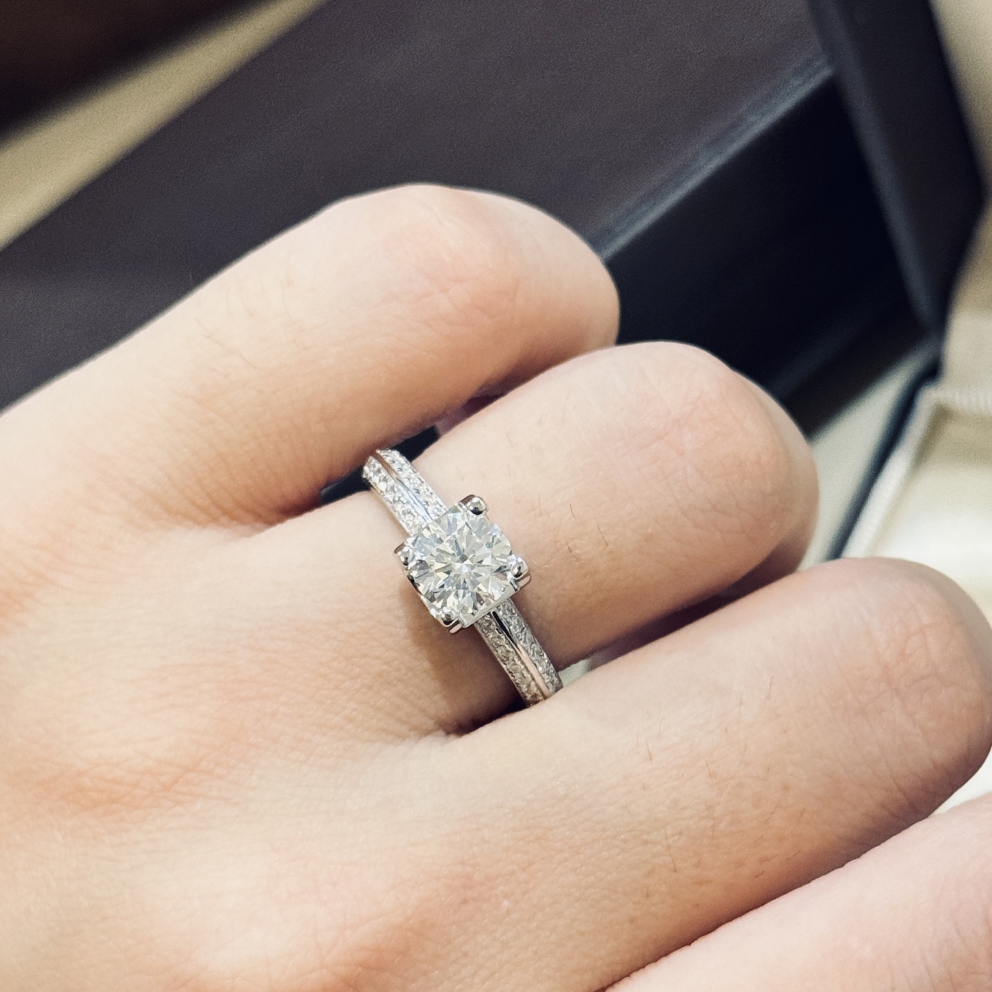  
A6138 👑️卡家 经典婚戒  牛角 两克拉 💎钻石 双排钻戒指 💍 bling bling ✨ 