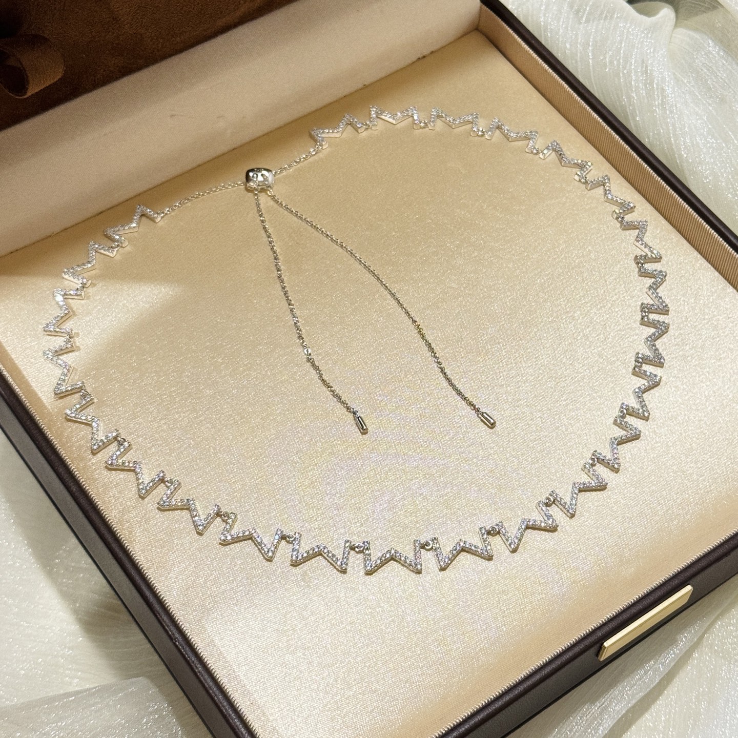 Chloé Haute Couture Haute Joaillerie Fine Jewelry Earrings Necklace Ring