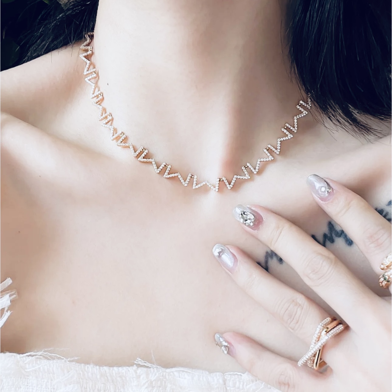 Chloé Haute Couture Haute Joaillerie Fine Jewelry Earrings Necklace Ring 3