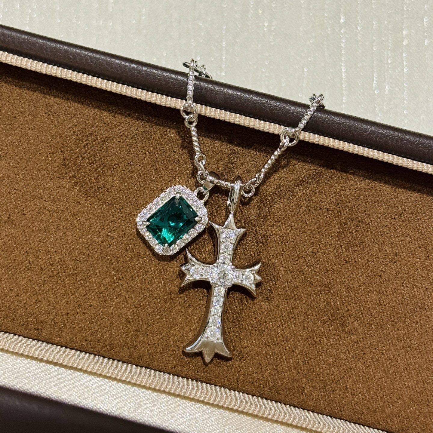 Moncler Haute Couture Haute Couture Fine Jewelry Necklace Bracelet Ring 4