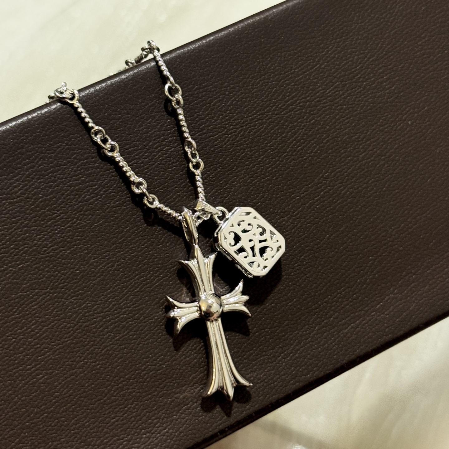 Moncler Haute Couture Haute Couture Fine Jewelry Necklace Bracelet Ring 5