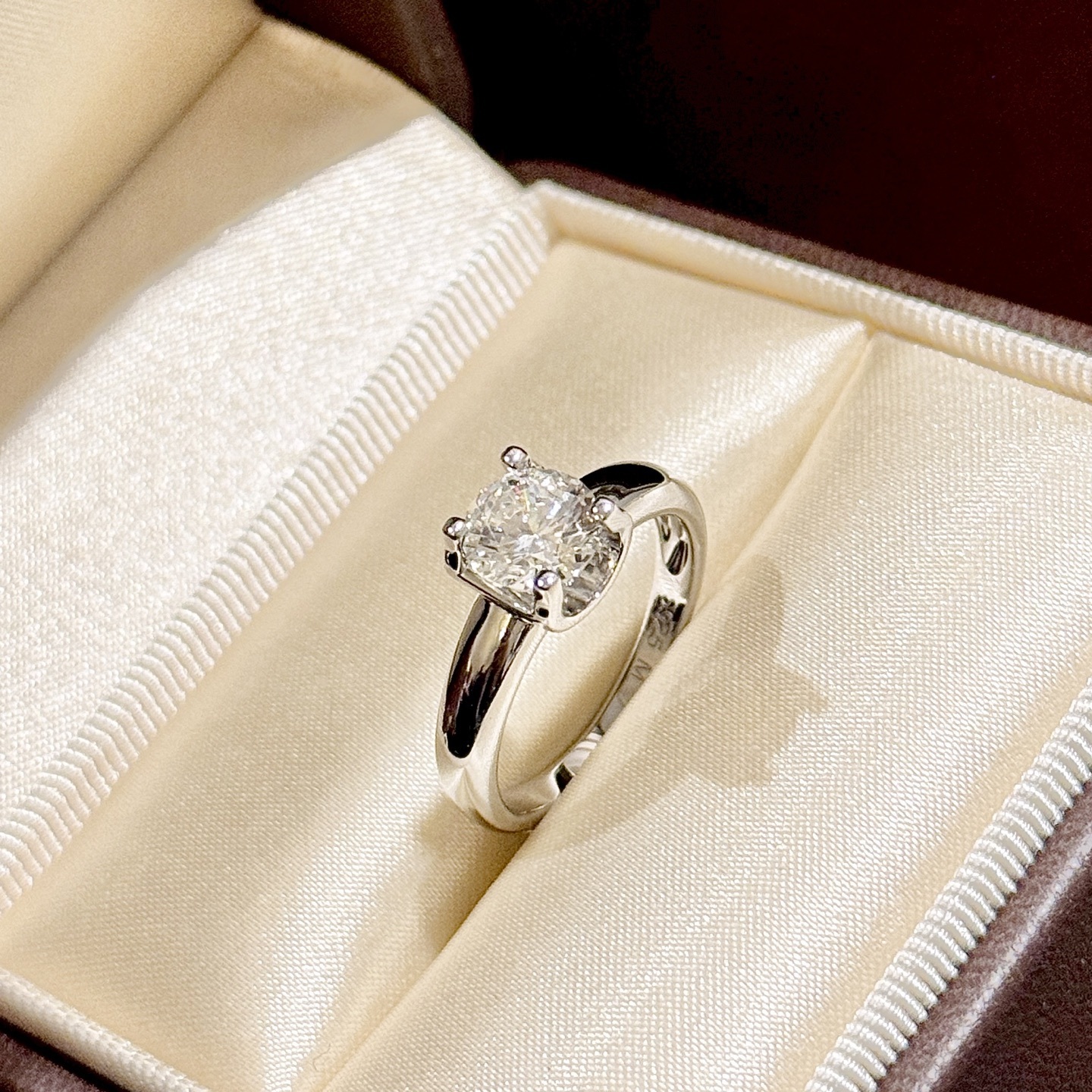 A6173 ๐๏ธใไปฟ็้ปใๅกๅฎถ ็ปๅ
ธๅฉๆ ็่ง ไธๅ
ๆ ๐้ป็ณ ๆๆ ๐ bling bling