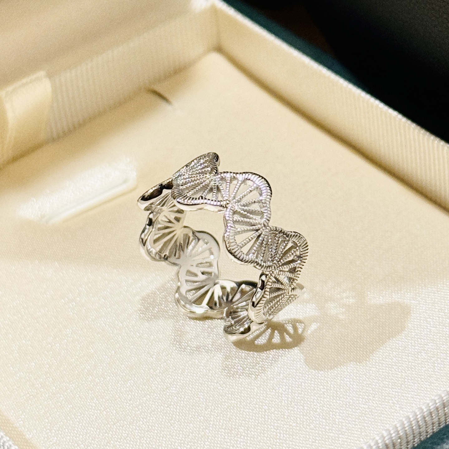 Cartier Haute Couture Haute Couture Fine Jewelry Necklace Bracelet Ring 3
