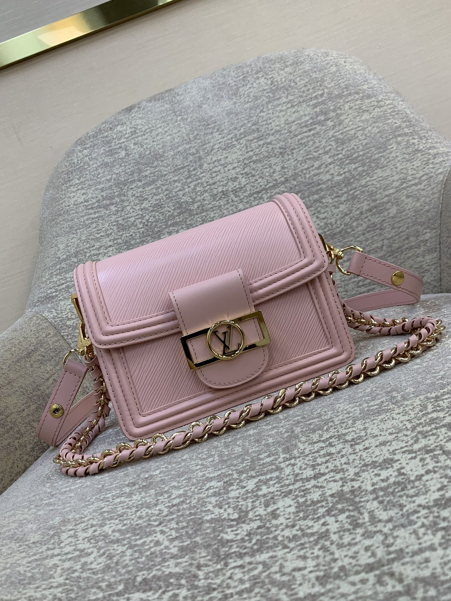 Sac mini LV Dauphine en cuir Epi, chaîne tressée, bandoulière en cuir réglable, plusieurs façons de porter - Qualité supérieure