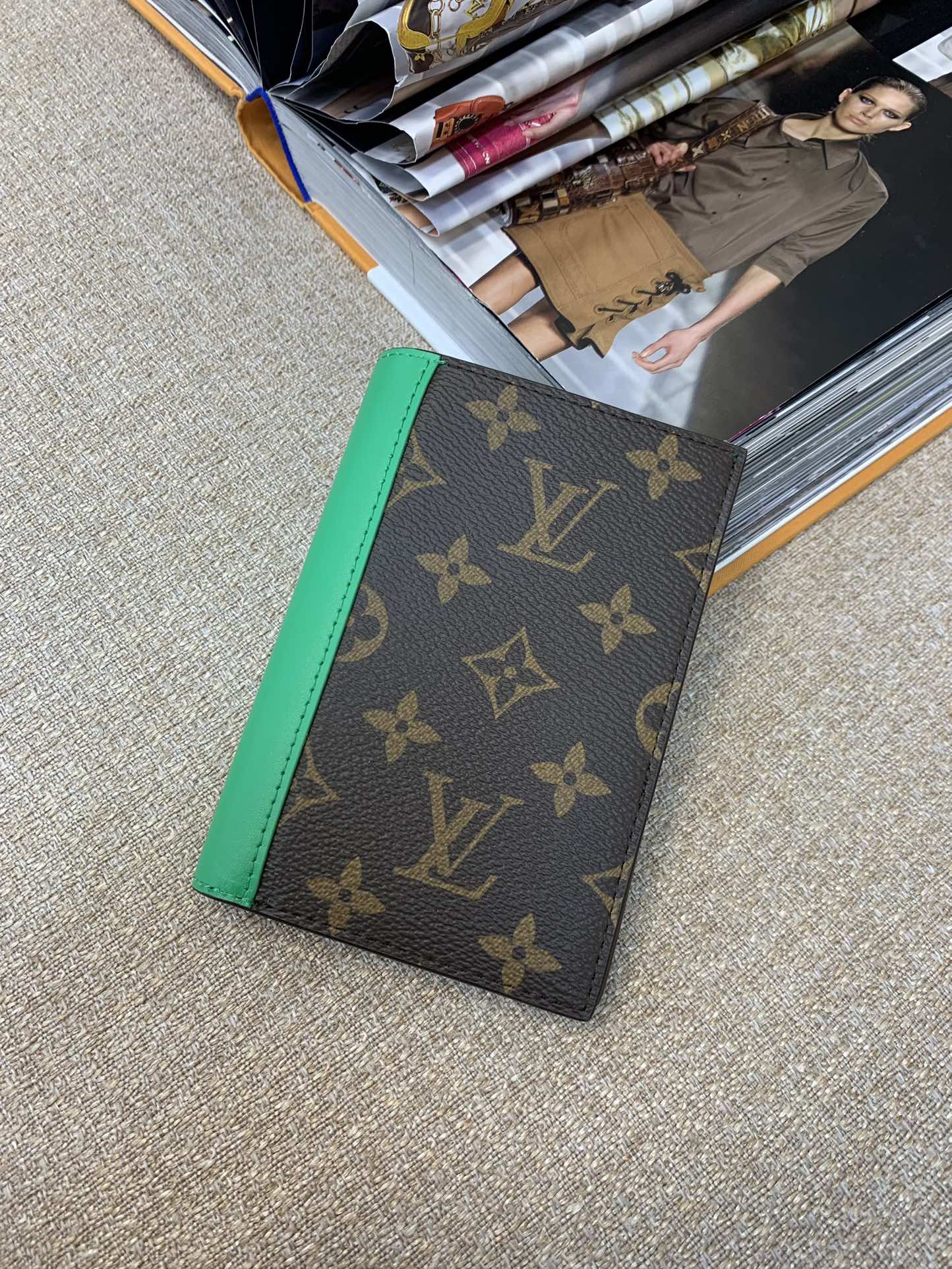LV 財布 フルジップ レザートリム ゴールド金具 マルチコンパートメント 長財布-トップクオリティ