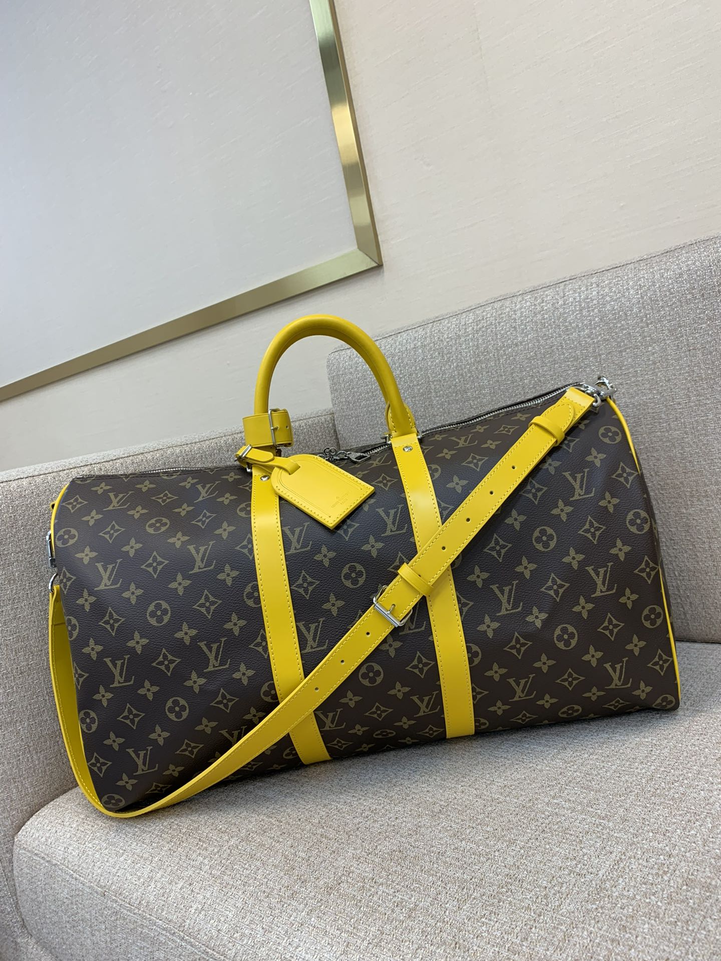 LV Keepall Bandoulière 50 トラベルバッグ Monogram Tonesシリーズ 秋の色彩 縦型LVロゴ 取り外し可能なショルダーストラップ 大容量-トップクオリティ