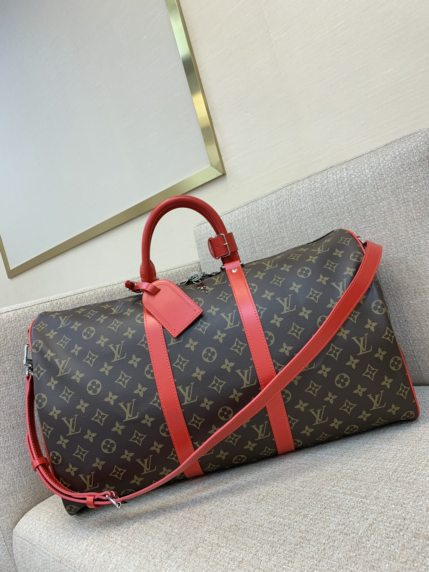 Sac de voyage LV Keepall Bandoulière 50 Monogram Tones, couleurs automnales, logo LV vertical, bandoulière amovible, grande capacité - qualité supérieure