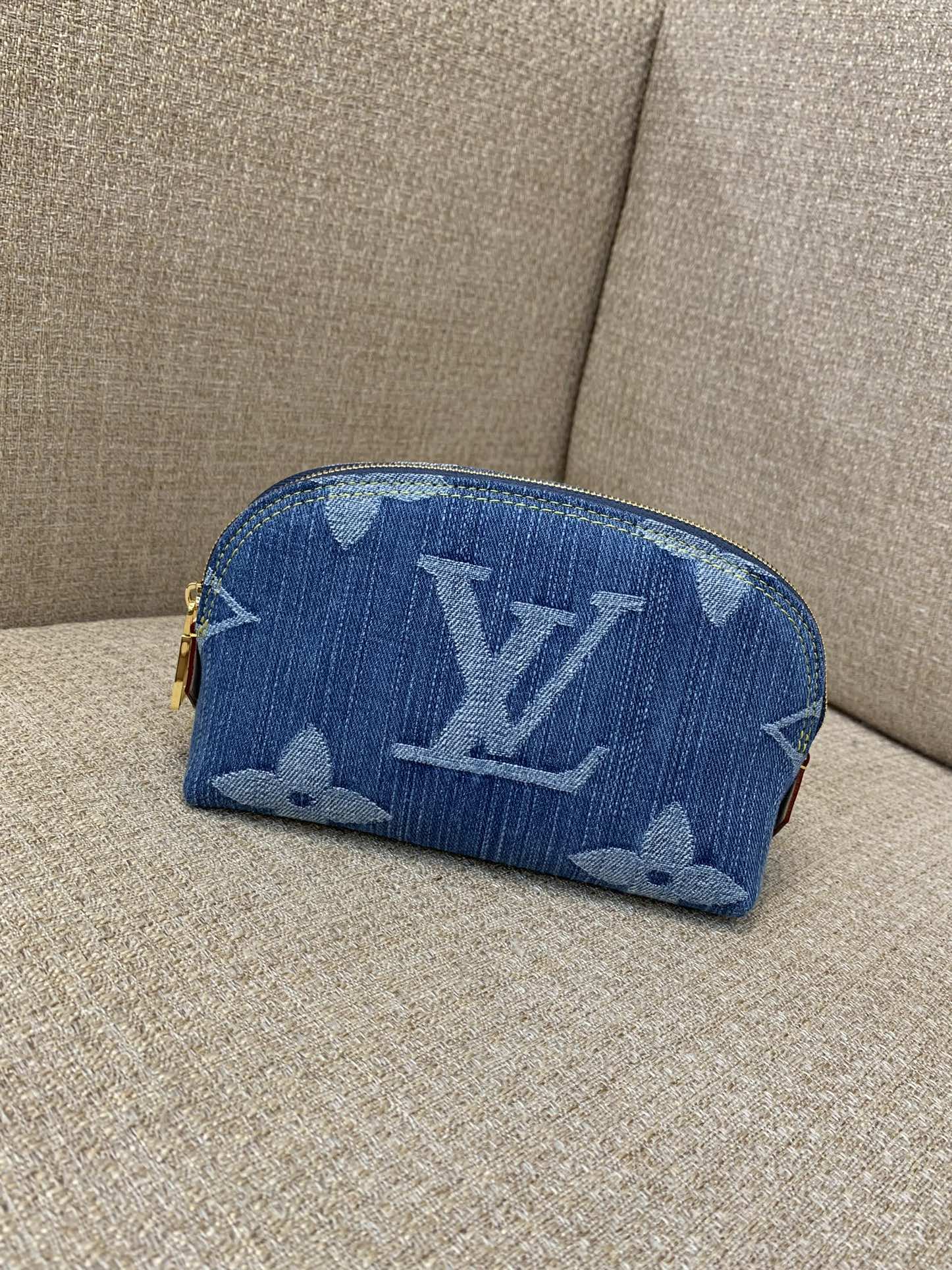 LV Pochette Cosmétique малы касметычны мяшок Monogram Denim палатно скураная акантоўка заклёпкі дарожная арганізацыя — топ-якасць