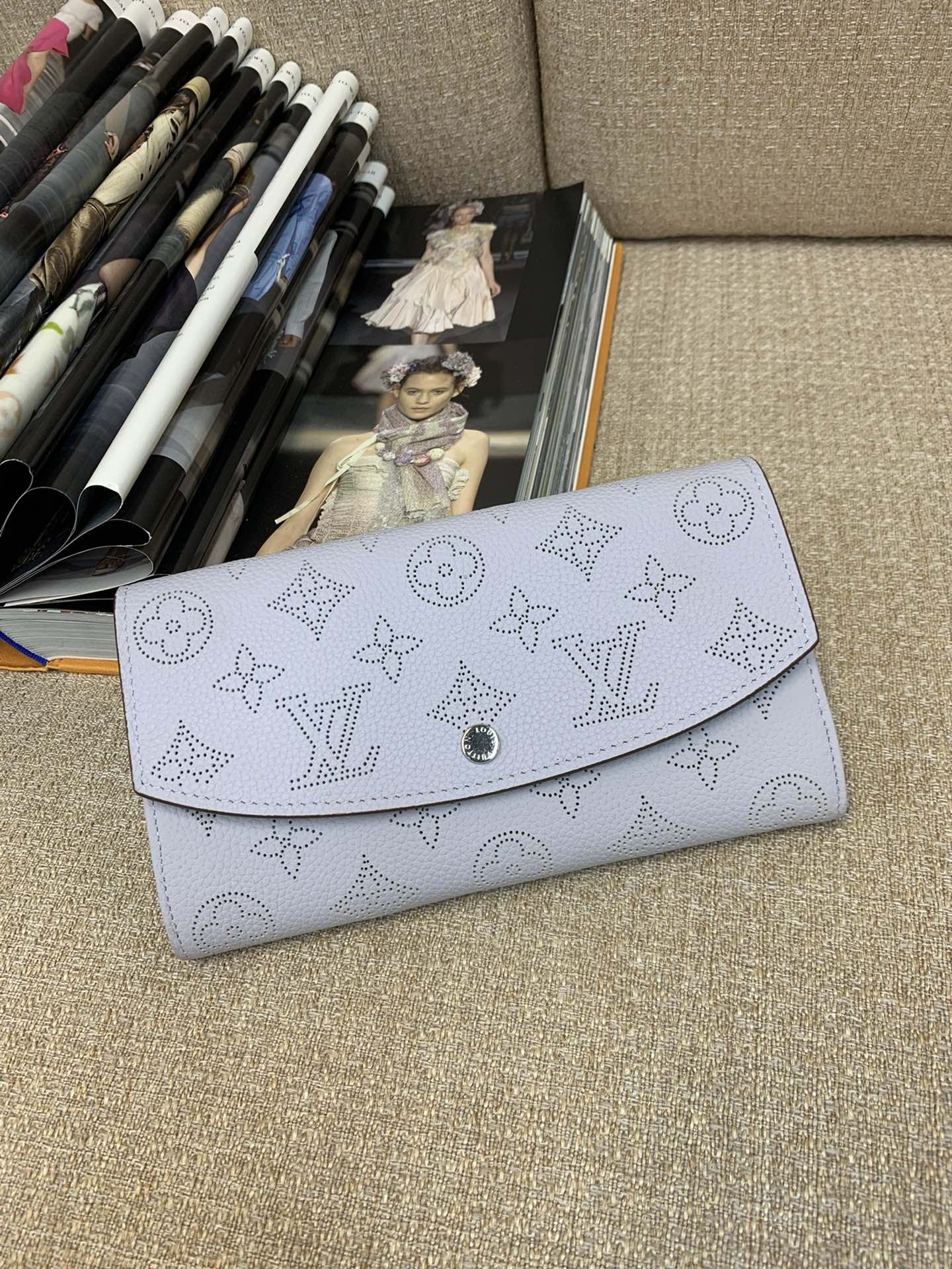 LV 財布 フルジップ レザートリム ゴールド金具 マルチコンパートメント 長財布-トップクオリティ