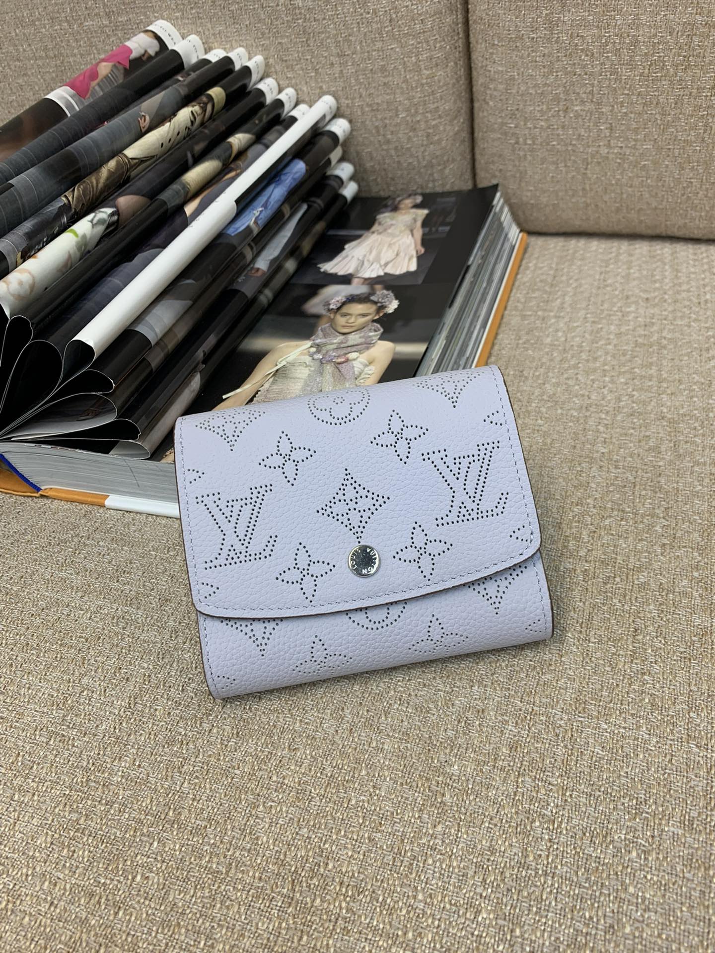 LV 財布 フルジップ レザートリム ゴールド金具 マルチコンパートメント 長財布-トップクオリティ