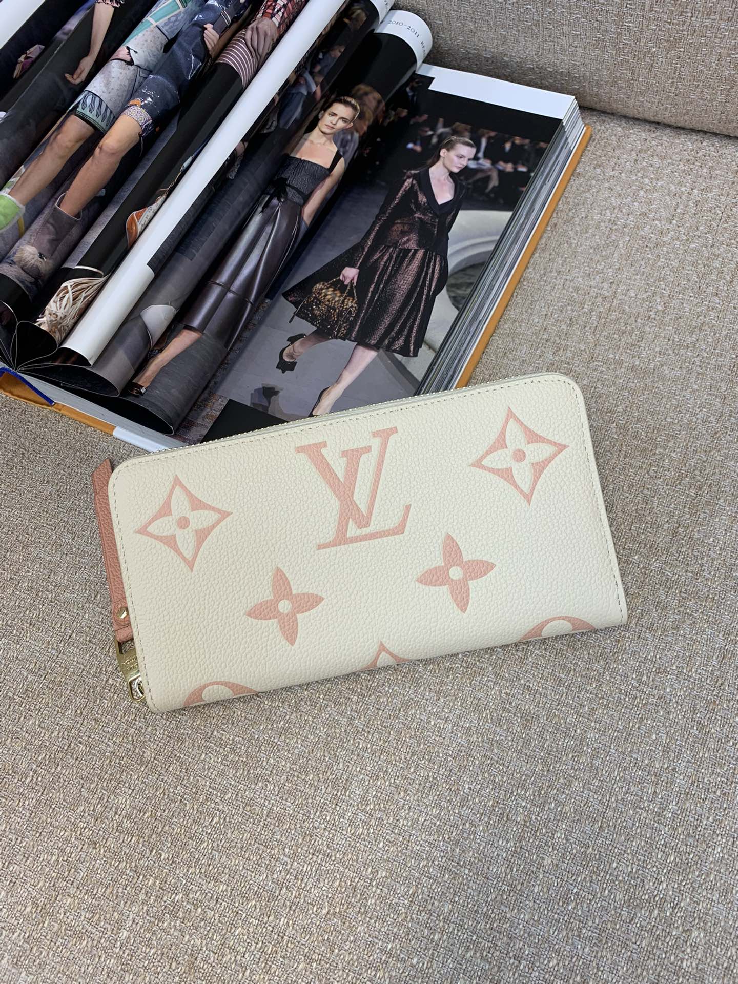 LV 財布 フルジップ レザートリム ゴールド金具 マルチコンパートメント 長財布-トップクオリティ